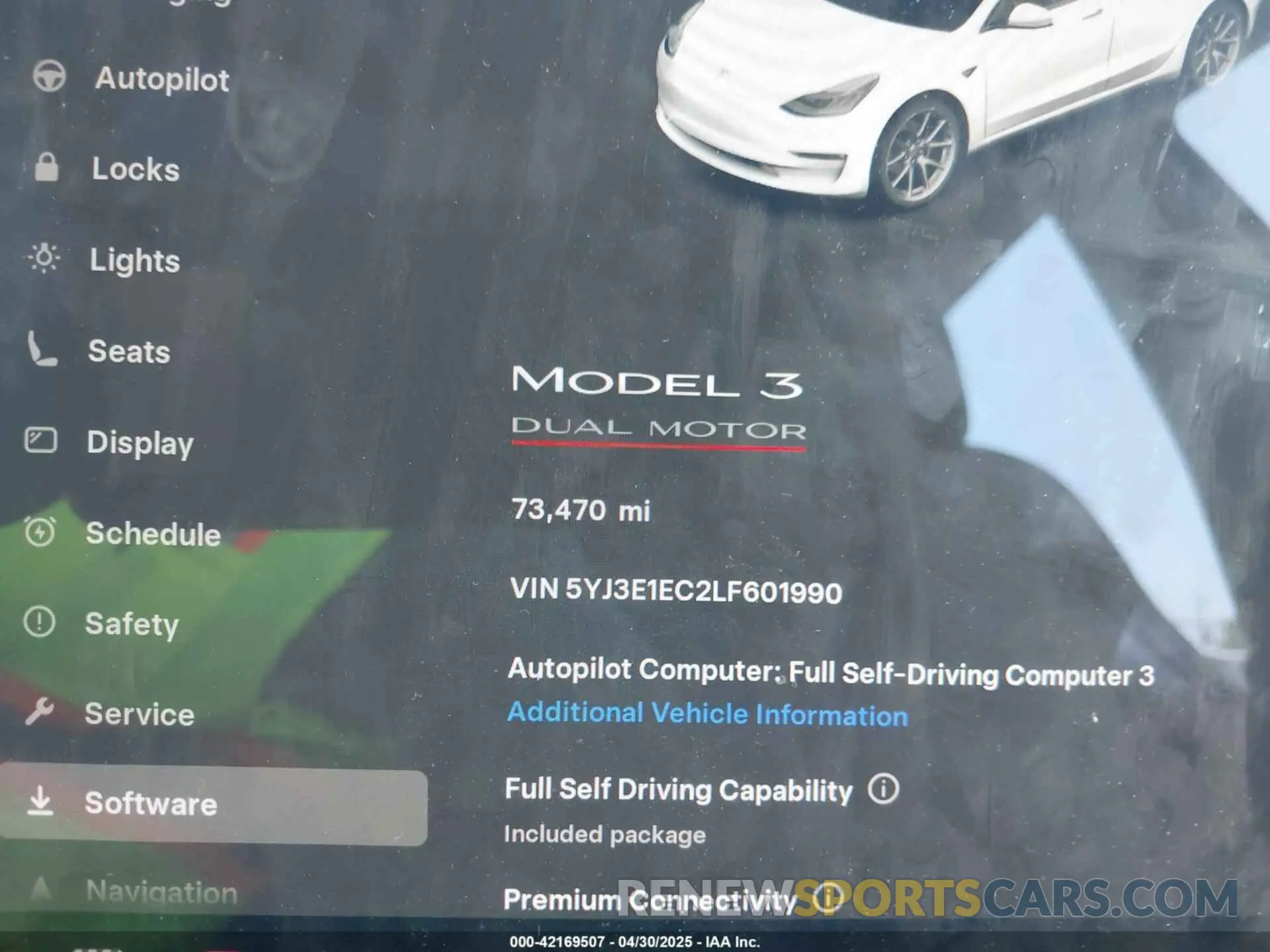 15 Photograph of a damaged car 5YJ3E1EC2LF601990 TESLA MODEL 3 2020