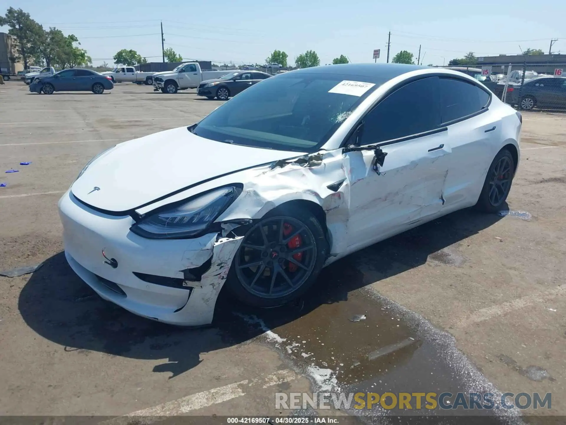 2 Photograph of a damaged car 5YJ3E1EC2LF601990 TESLA MODEL 3 2020