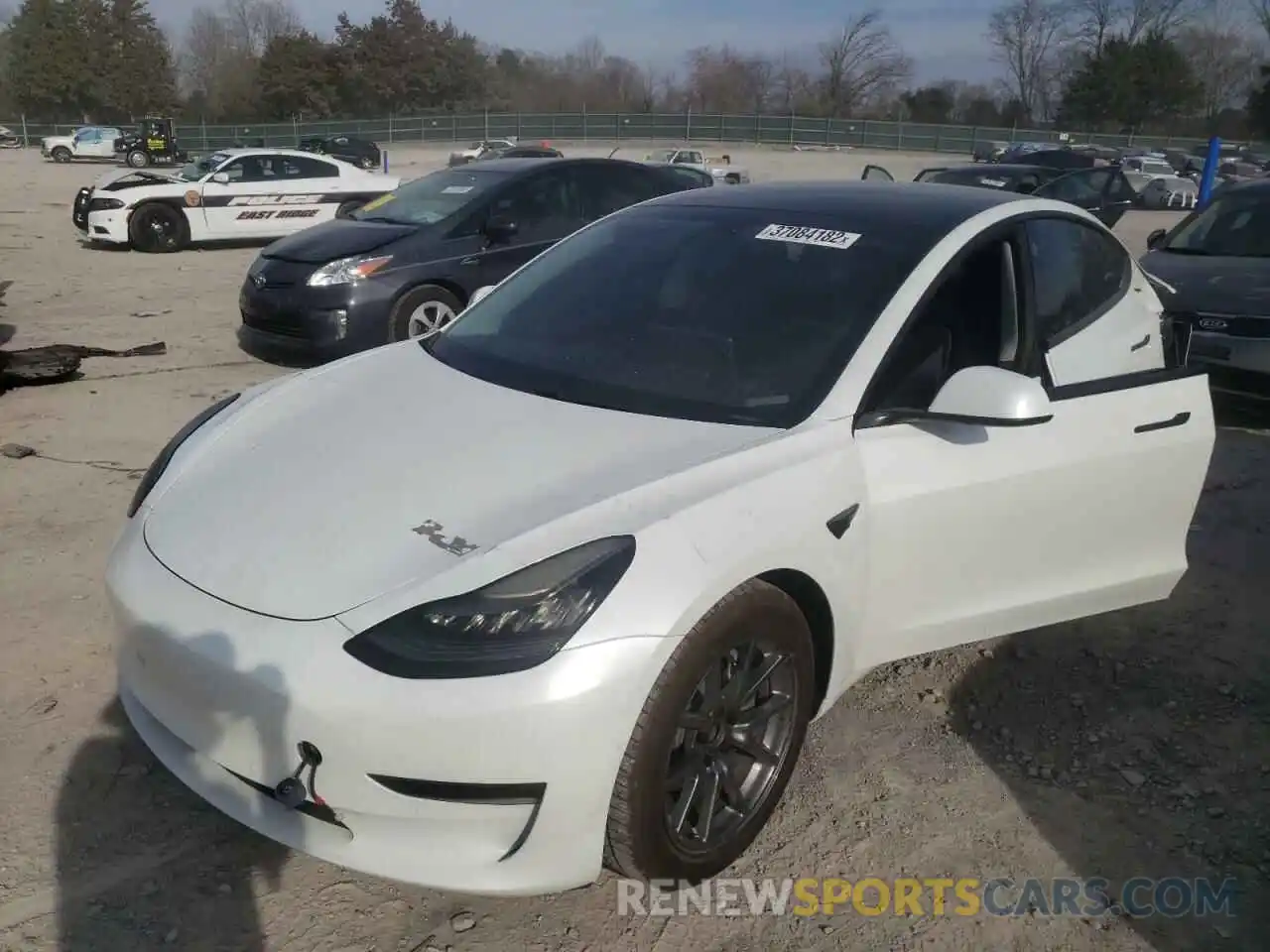 2 Photograph of a damaged car 5YJ3E1EC2LF602668 TESLA MODEL 3 2020