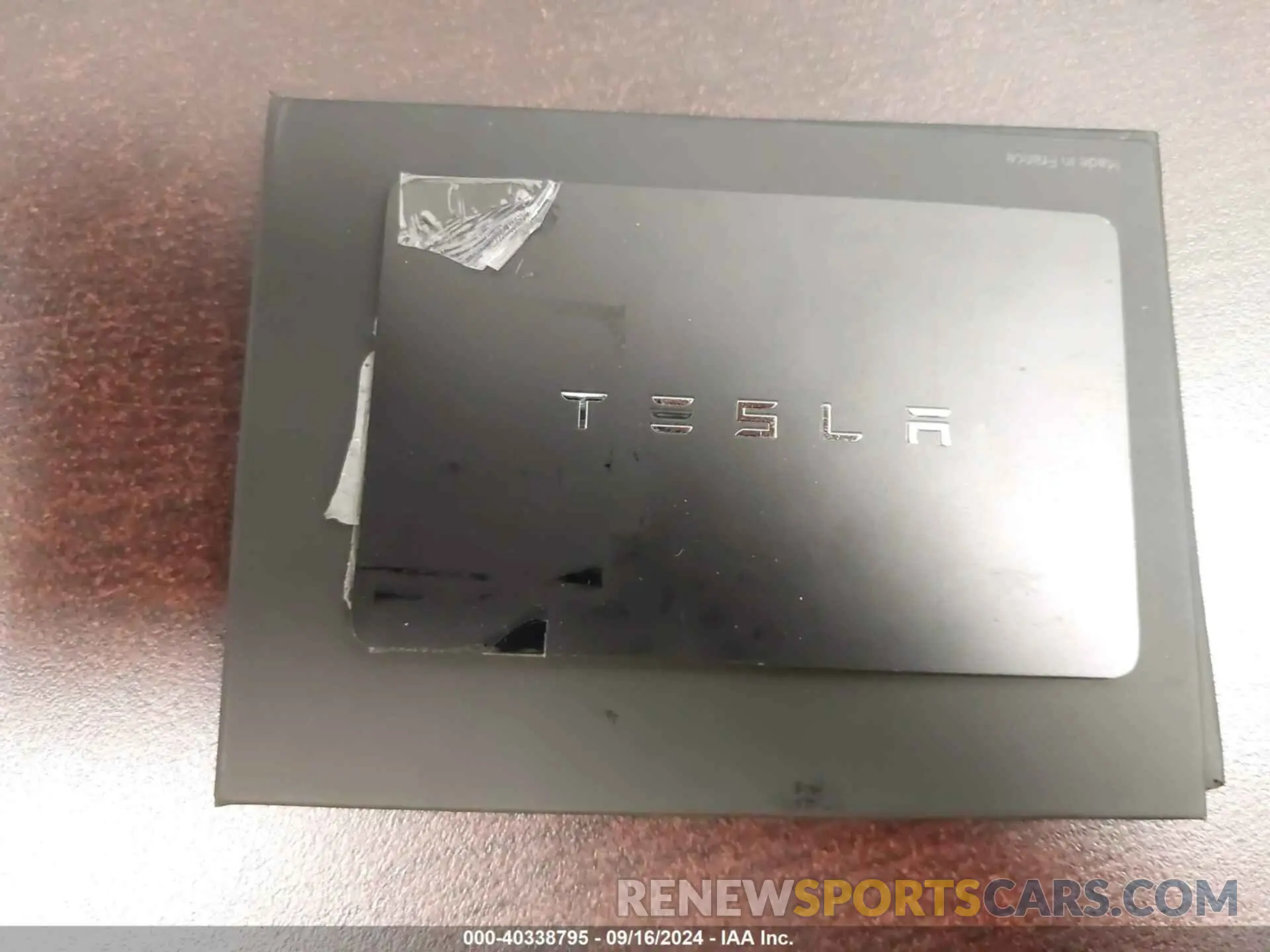 11 Photograph of a damaged car 5YJ3E1EC2LF602850 TESLA MODEL 3 2020