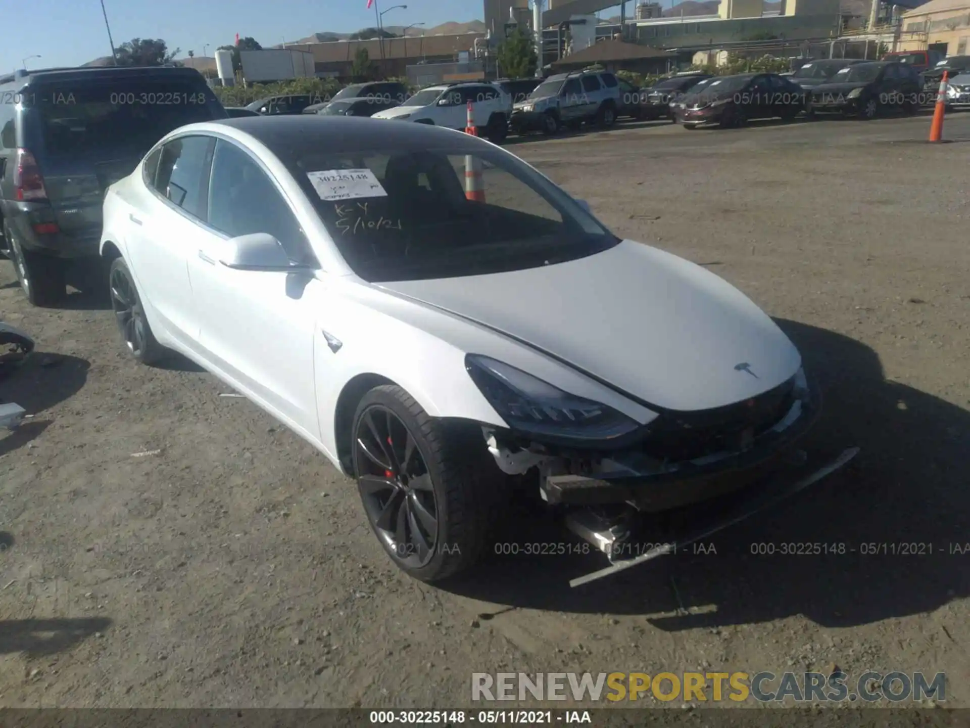 1 Photograph of a damaged car 5YJ3E1EC2LF624394 TESLA MODEL 3 2020