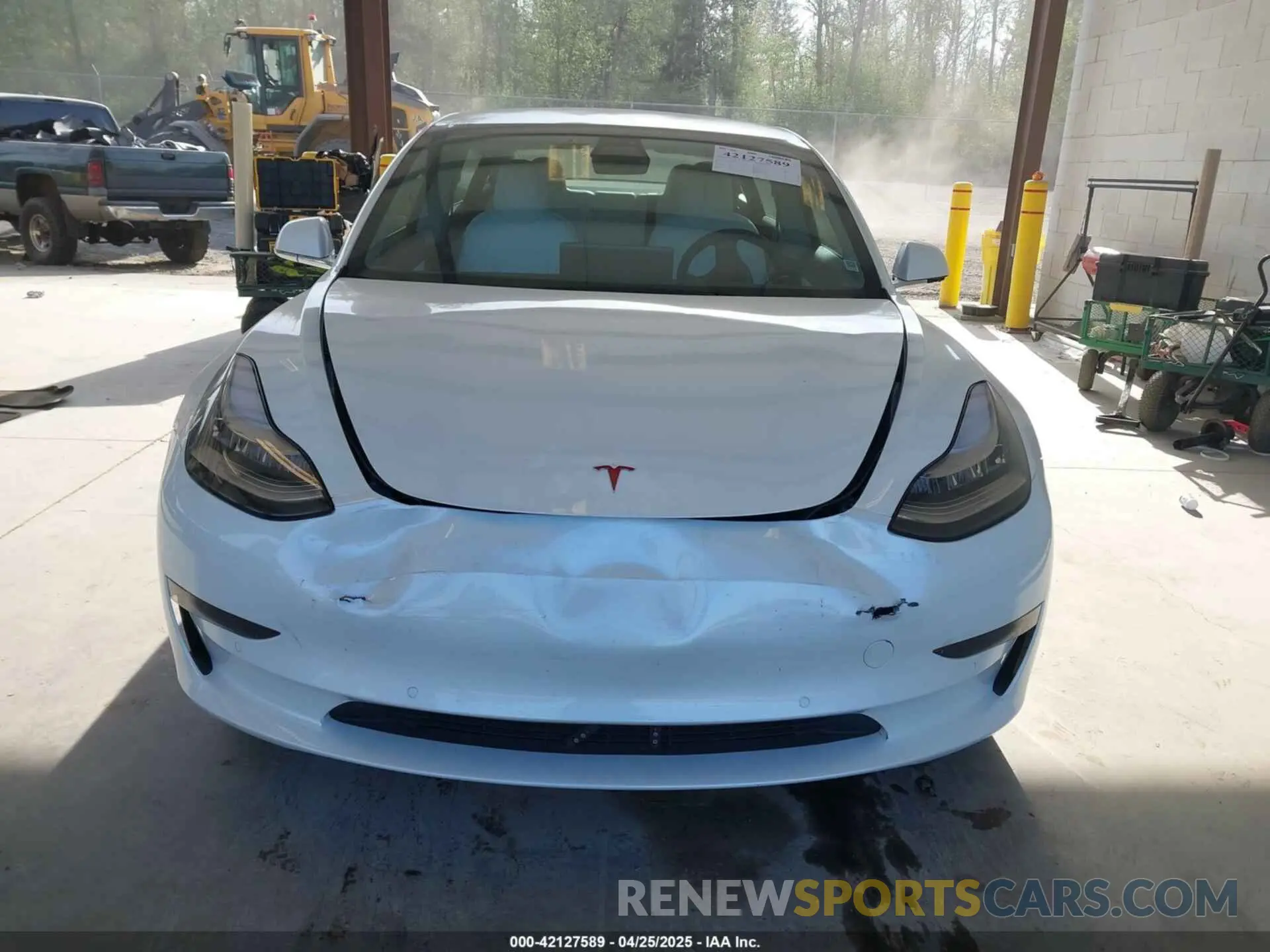 12 Photograph of a damaged car 5YJ3E1EC2LF624900 TESLA MODEL 3 2020