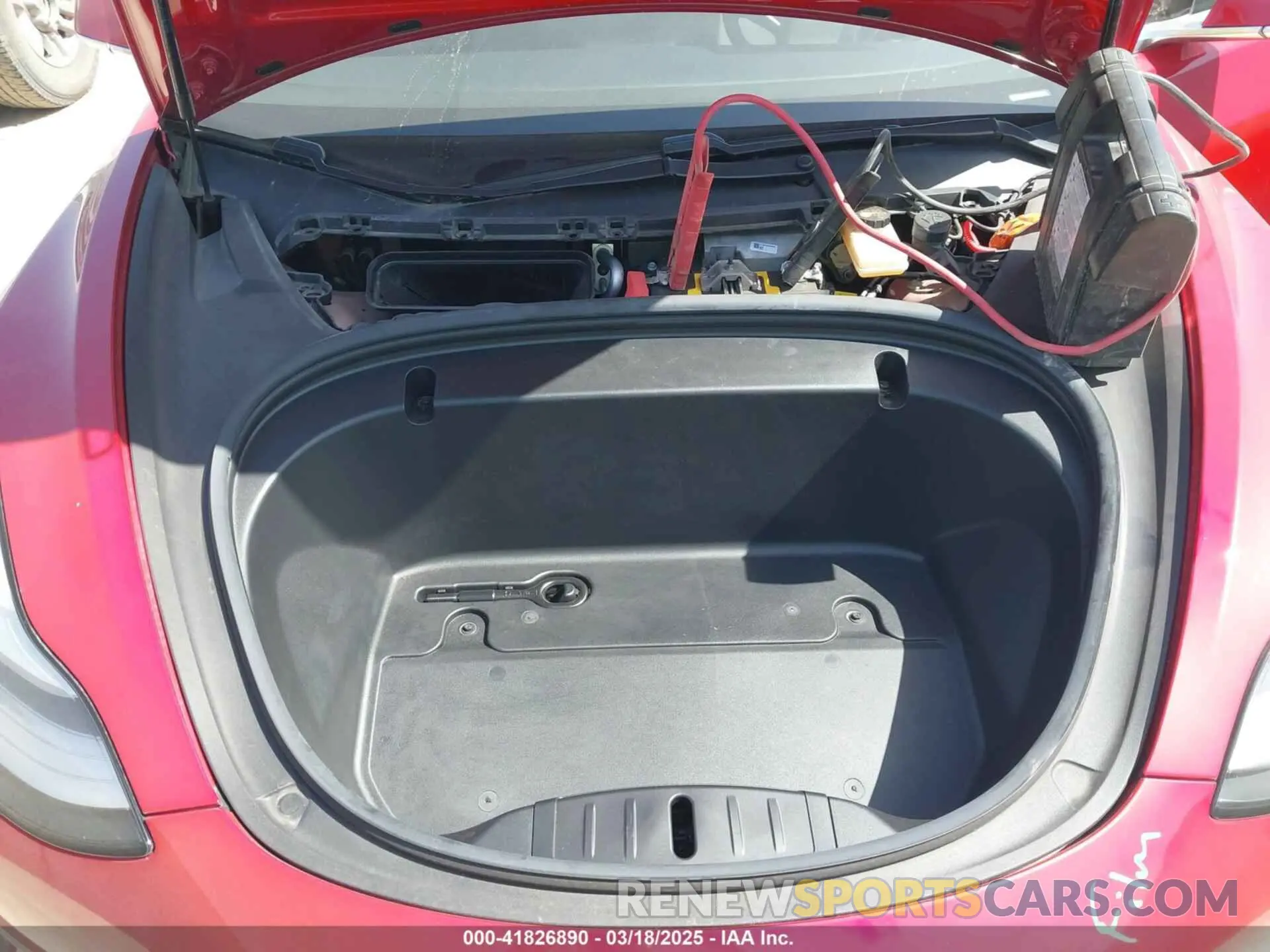 10 Photograph of a damaged car 5YJ3E1EC2LF647223 TESLA MODEL 3 2020