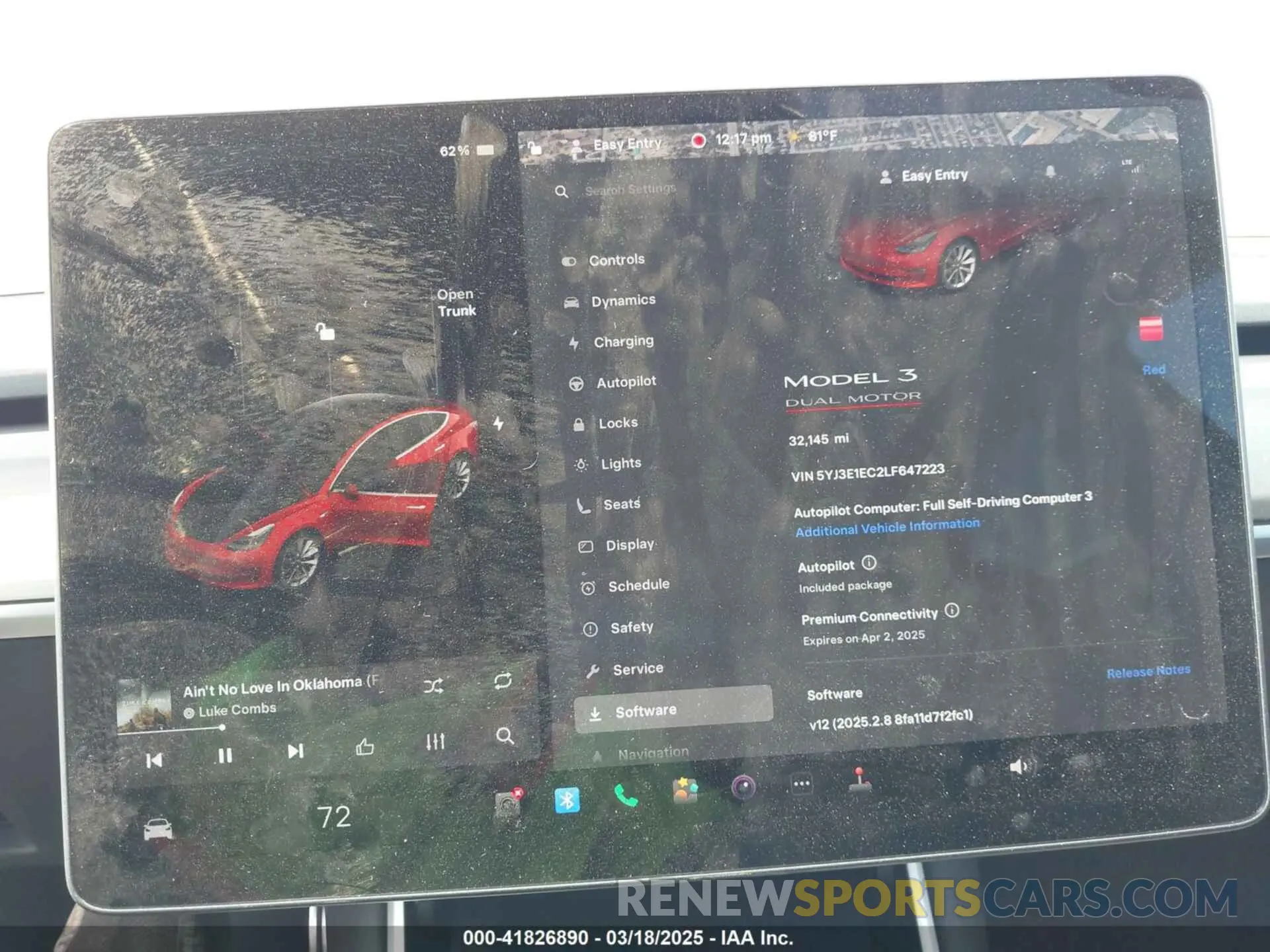 16 Photograph of a damaged car 5YJ3E1EC2LF647223 TESLA MODEL 3 2020