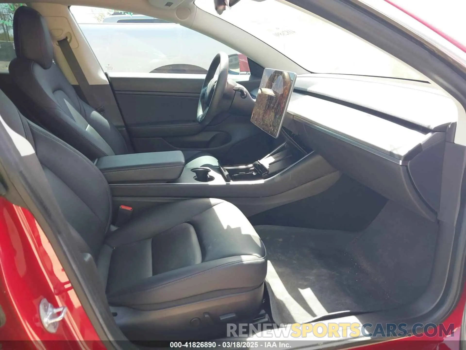 5 Photograph of a damaged car 5YJ3E1EC2LF647223 TESLA MODEL 3 2020