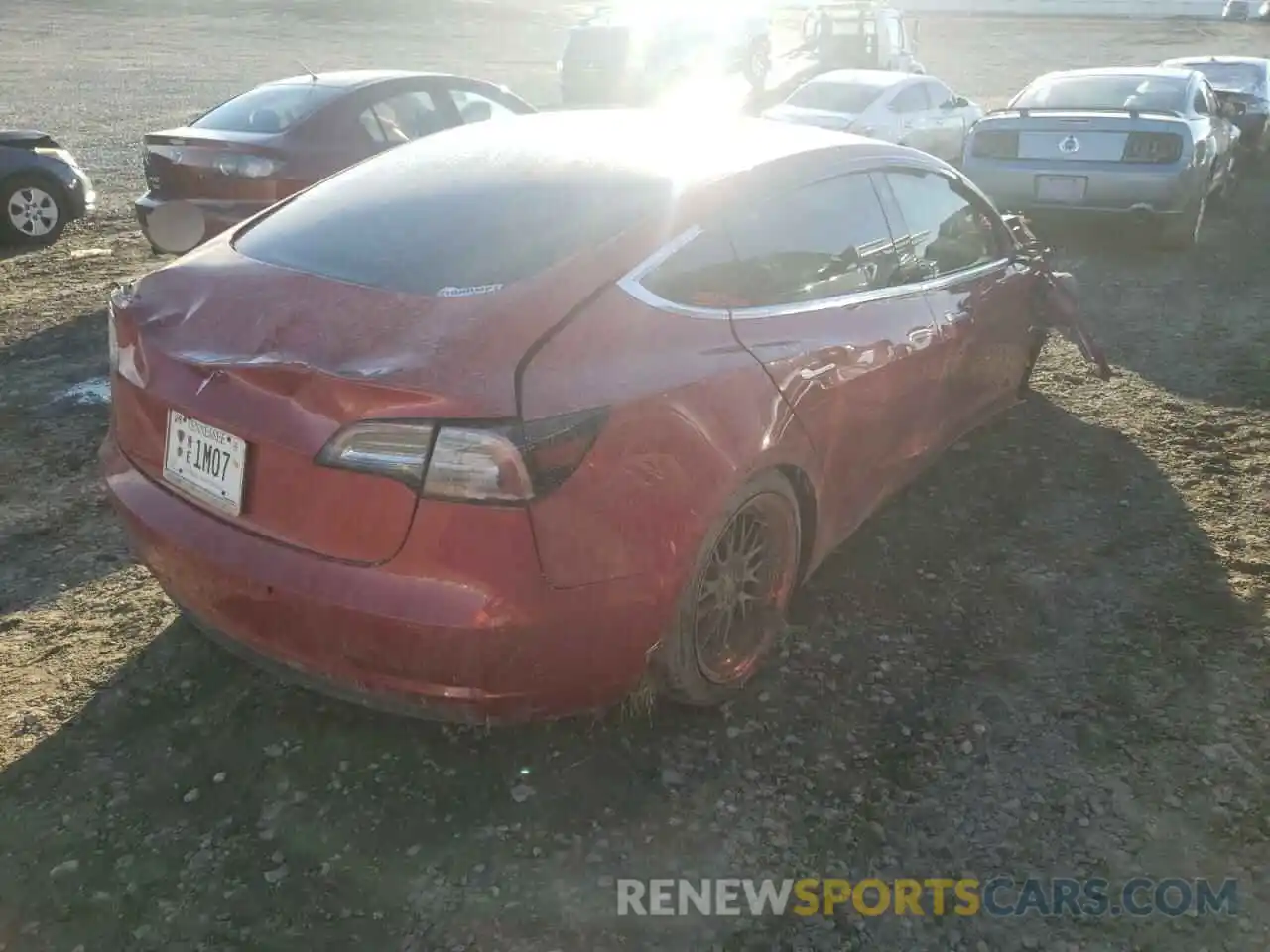 4 Photograph of a damaged car 5YJ3E1EC2LF791712 TESLA MODEL 3 2020