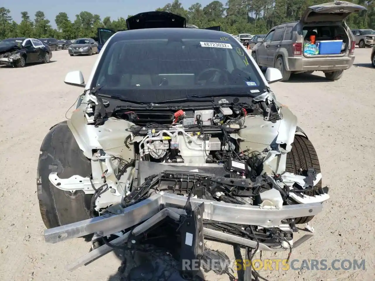 9 Photograph of a damaged car 5YJ3E1EC3LF624050 TESLA MODEL 3 2020