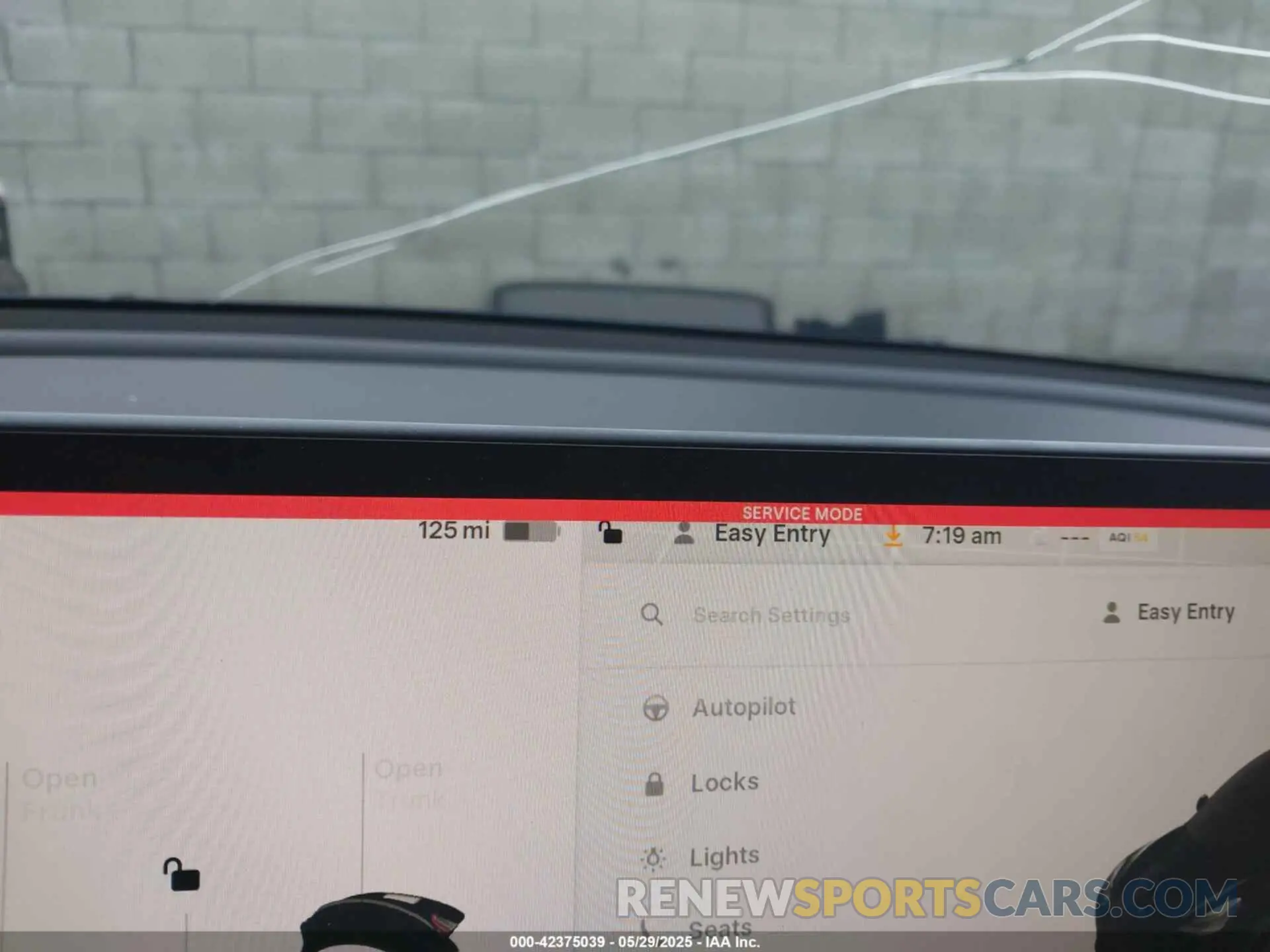 16 Photograph of a damaged car 5YJ3E1EC3LF648042 TESLA MODEL 3 2020