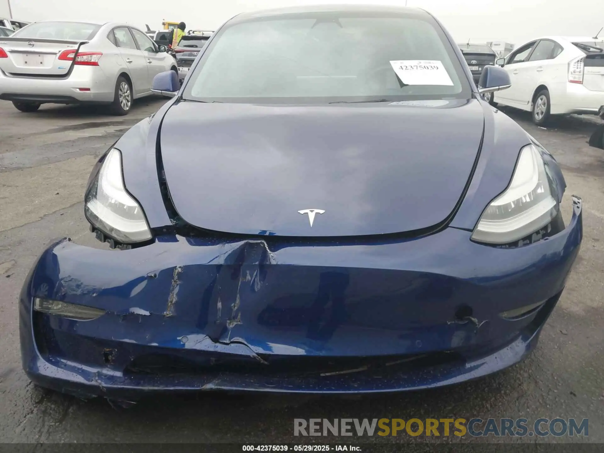 6 Photograph of a damaged car 5YJ3E1EC3LF648042 TESLA MODEL 3 2020