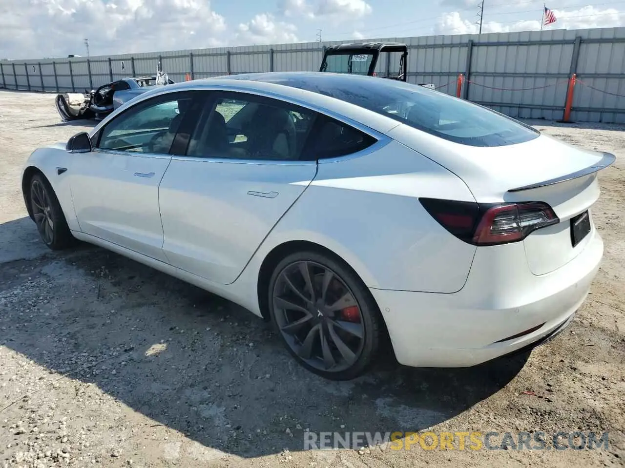 2 Photograph of a damaged car 5YJ3E1EC4LF641472 TESLA MODEL 3 2020