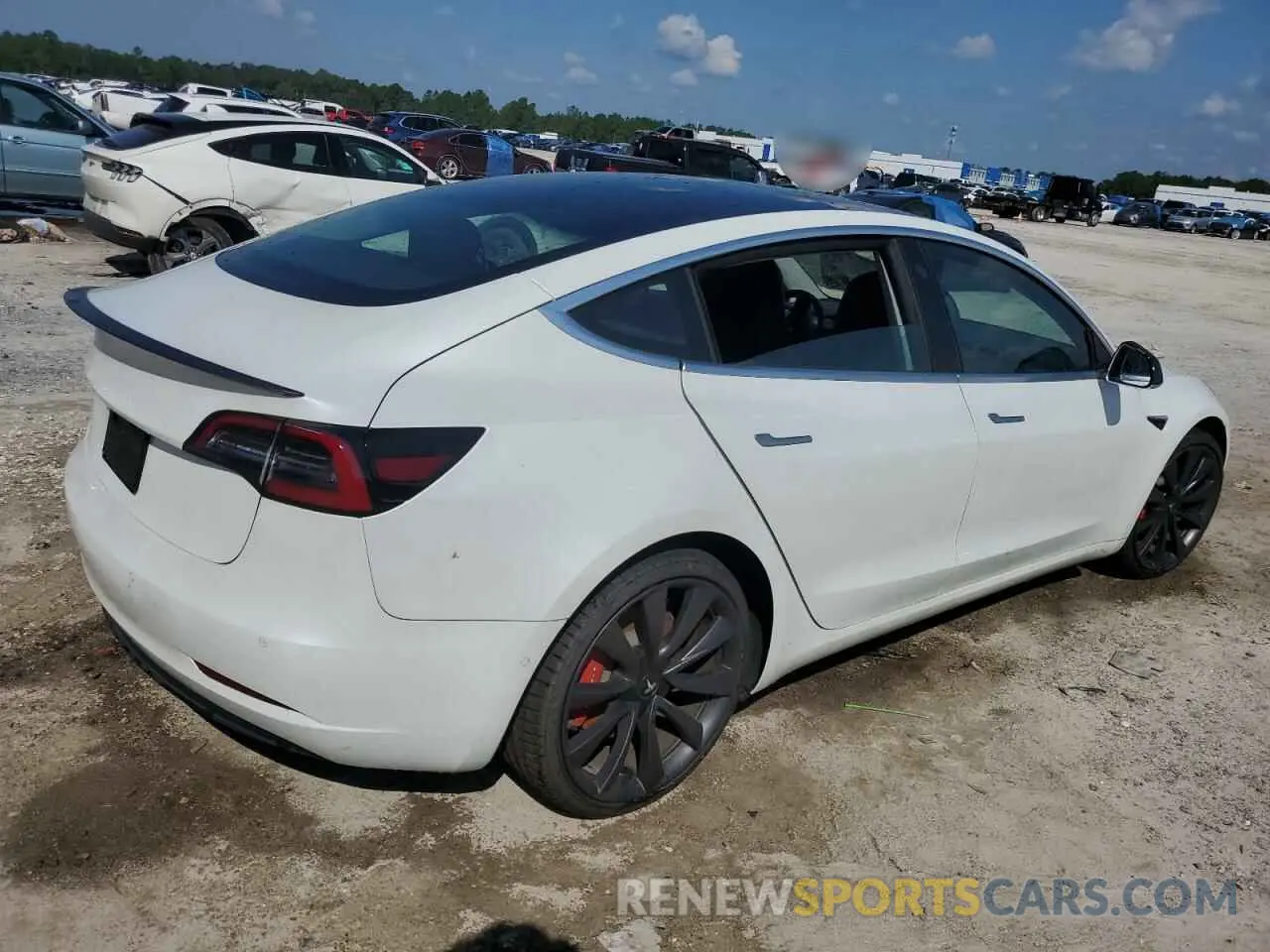 3 Photograph of a damaged car 5YJ3E1EC4LF641472 TESLA MODEL 3 2020