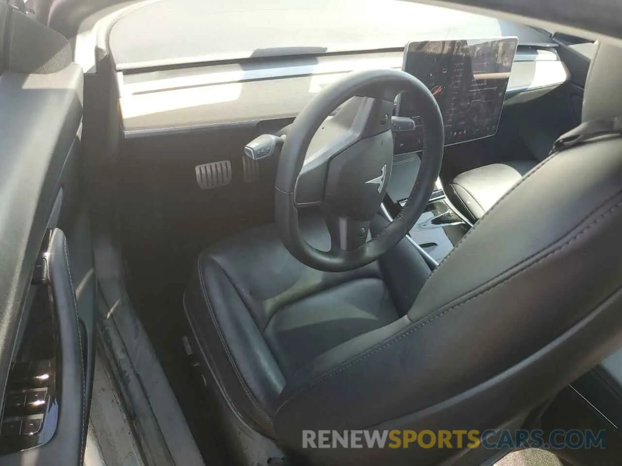 8 Photograph of a damaged car 5YJ3E1EC4LF641472 TESLA MODEL 3 2020