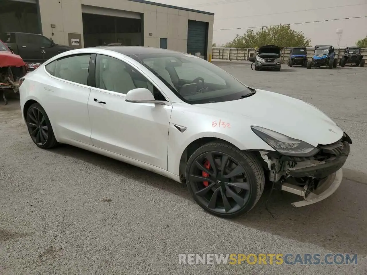 4 Photograph of a damaged car 5YJ3E1EC4LF642024 TESLA MODEL 3 2020