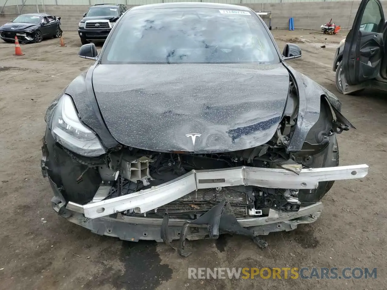 5 Photograph of a damaged car 5YJ3E1EC4LF669224 TESLA MODEL 3 2020