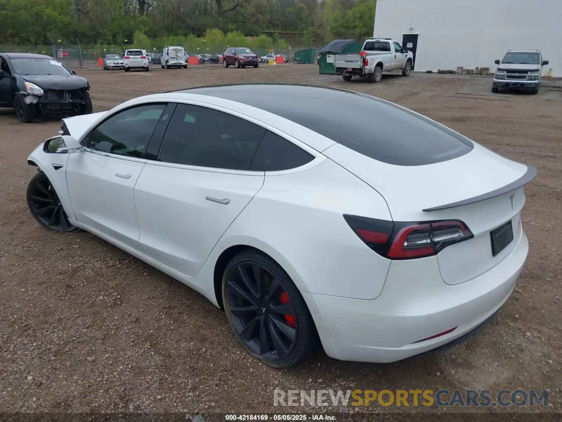 3 Photograph of a damaged car 5YJ3E1EC4LF719149 TESLA MODEL 3 2020