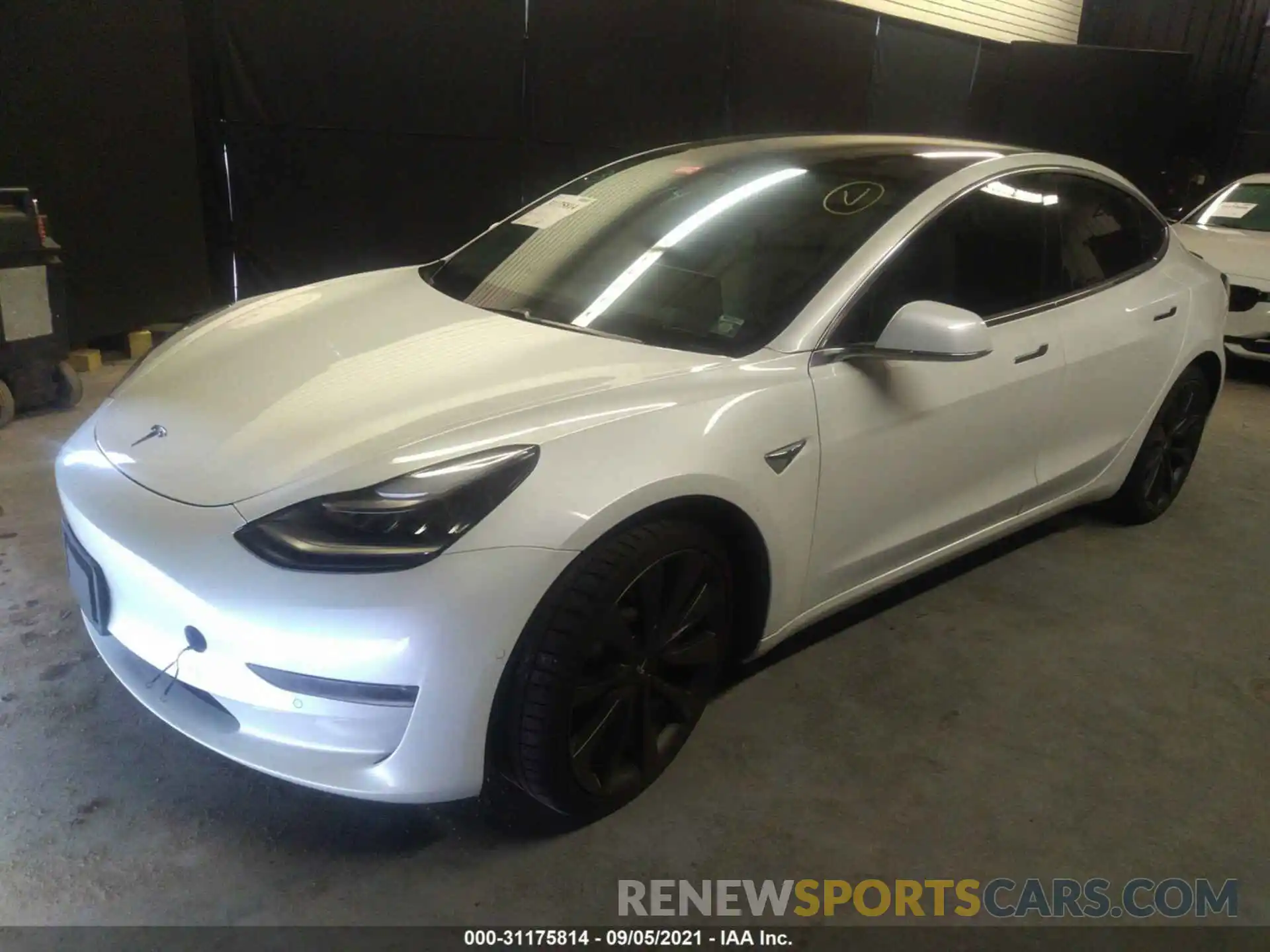 2 Photograph of a damaged car 5YJ3E1EC4LF736436 TESLA MODEL 3 2020