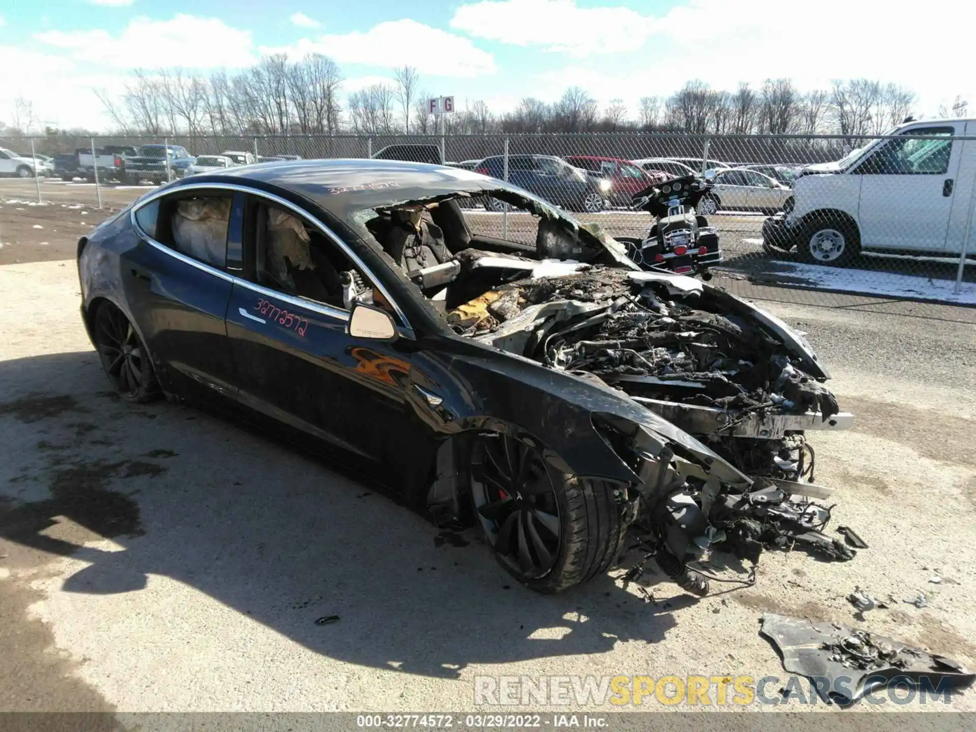 1 Photograph of a damaged car 5YJ3E1EC4LF742530 TESLA MODEL 3 2020