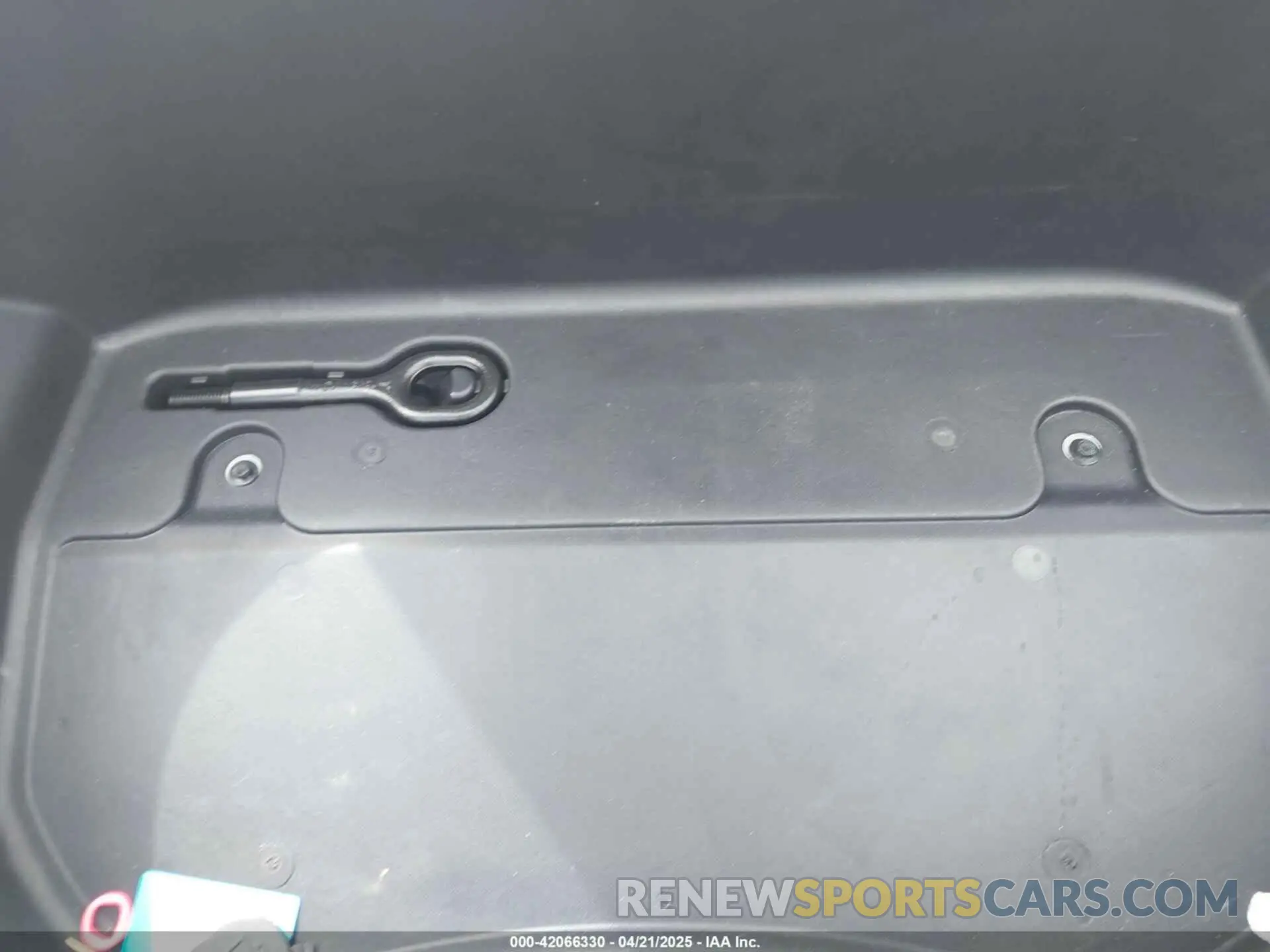 10 Photograph of a damaged car 5YJ3E1EC4LF746853 TESLA MODEL 3 2020
