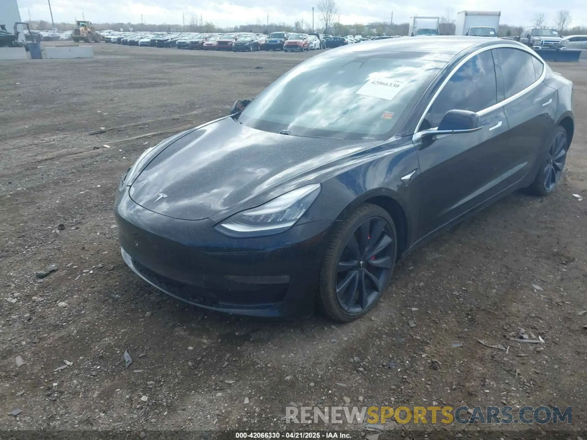 2 Photograph of a damaged car 5YJ3E1EC4LF746853 TESLA MODEL 3 2020