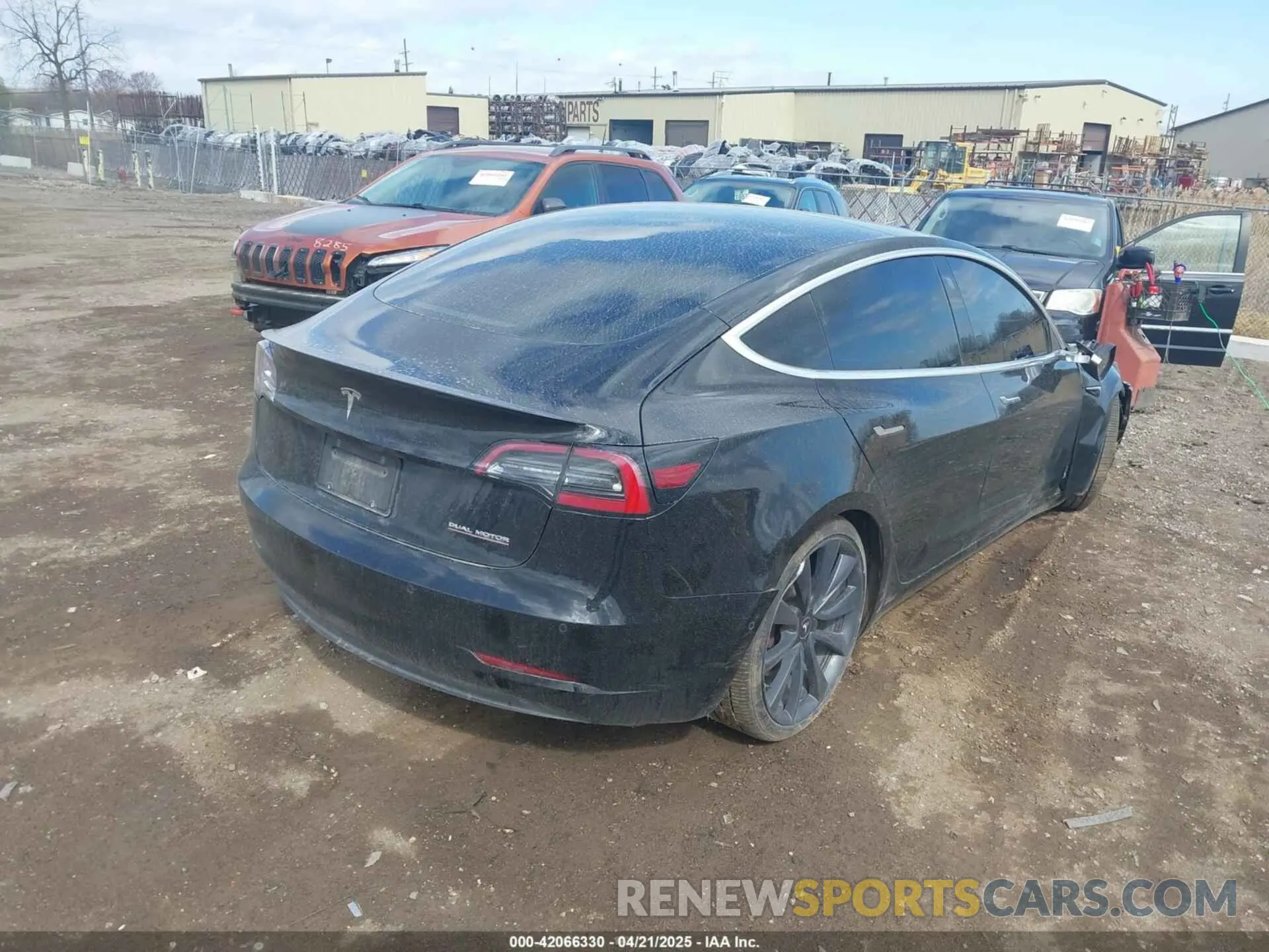 4 Photograph of a damaged car 5YJ3E1EC4LF746853 TESLA MODEL 3 2020
