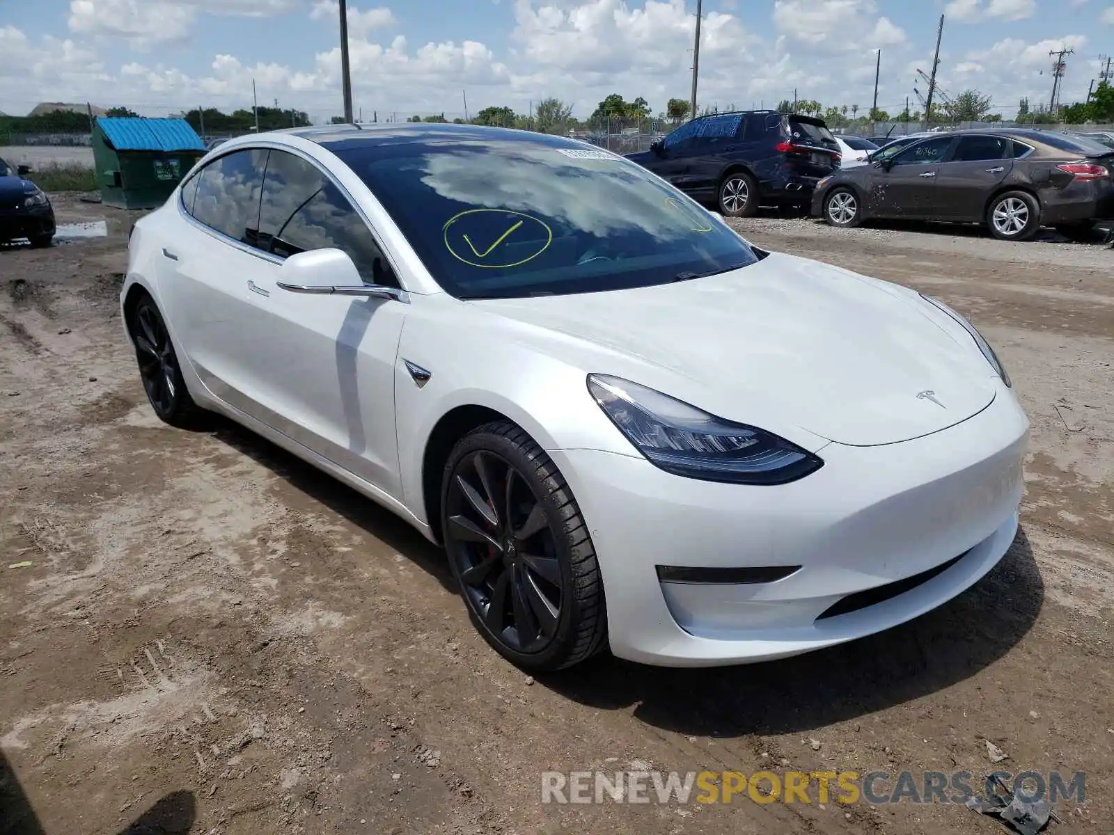 1 Photograph of a damaged car 5YJ3E1EC4LF800197 TESLA MODEL 3 2020