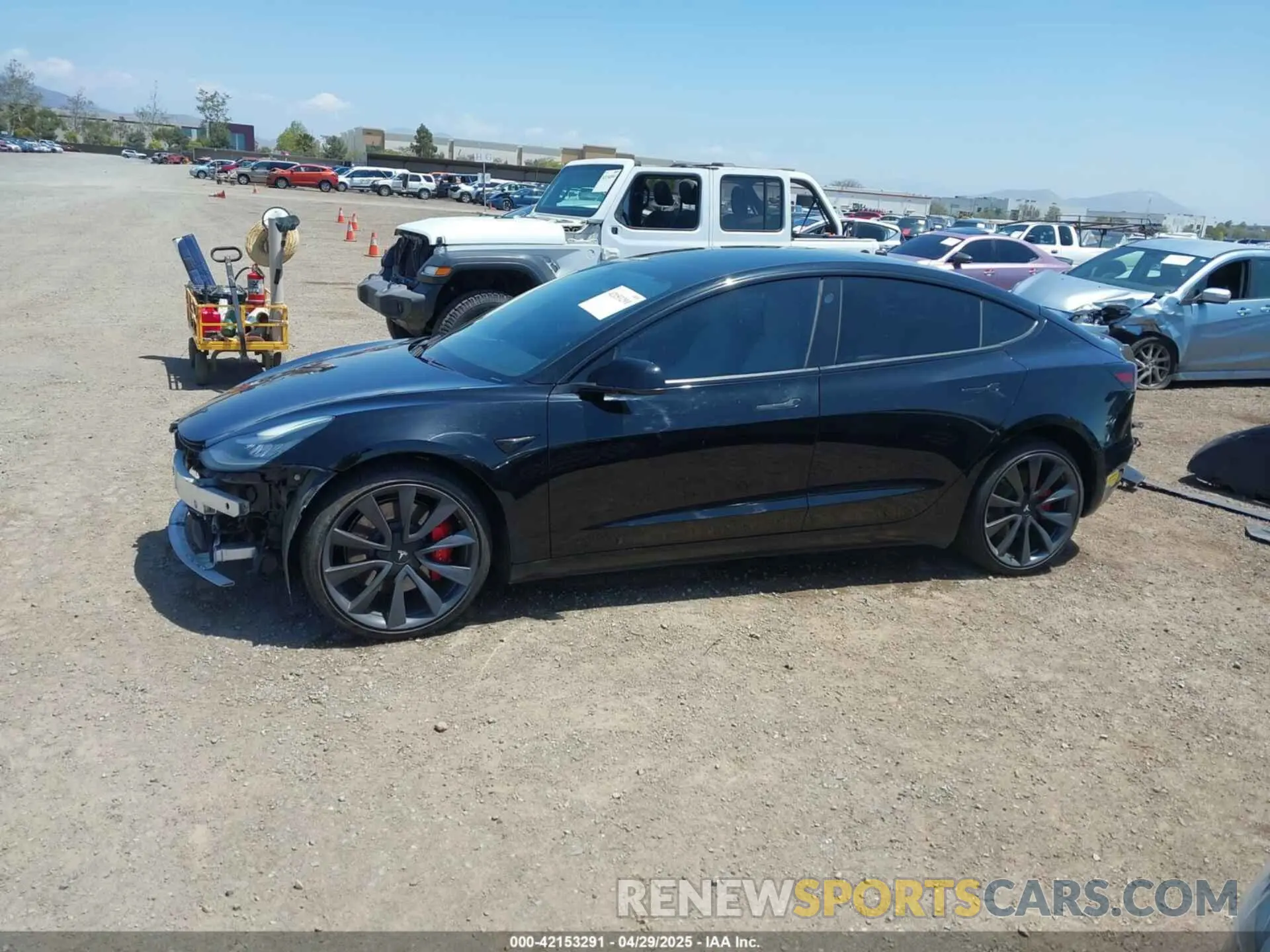 15 Photograph of a damaged car 5YJ3E1EC5LF641593 TESLA MODEL 3 2020
