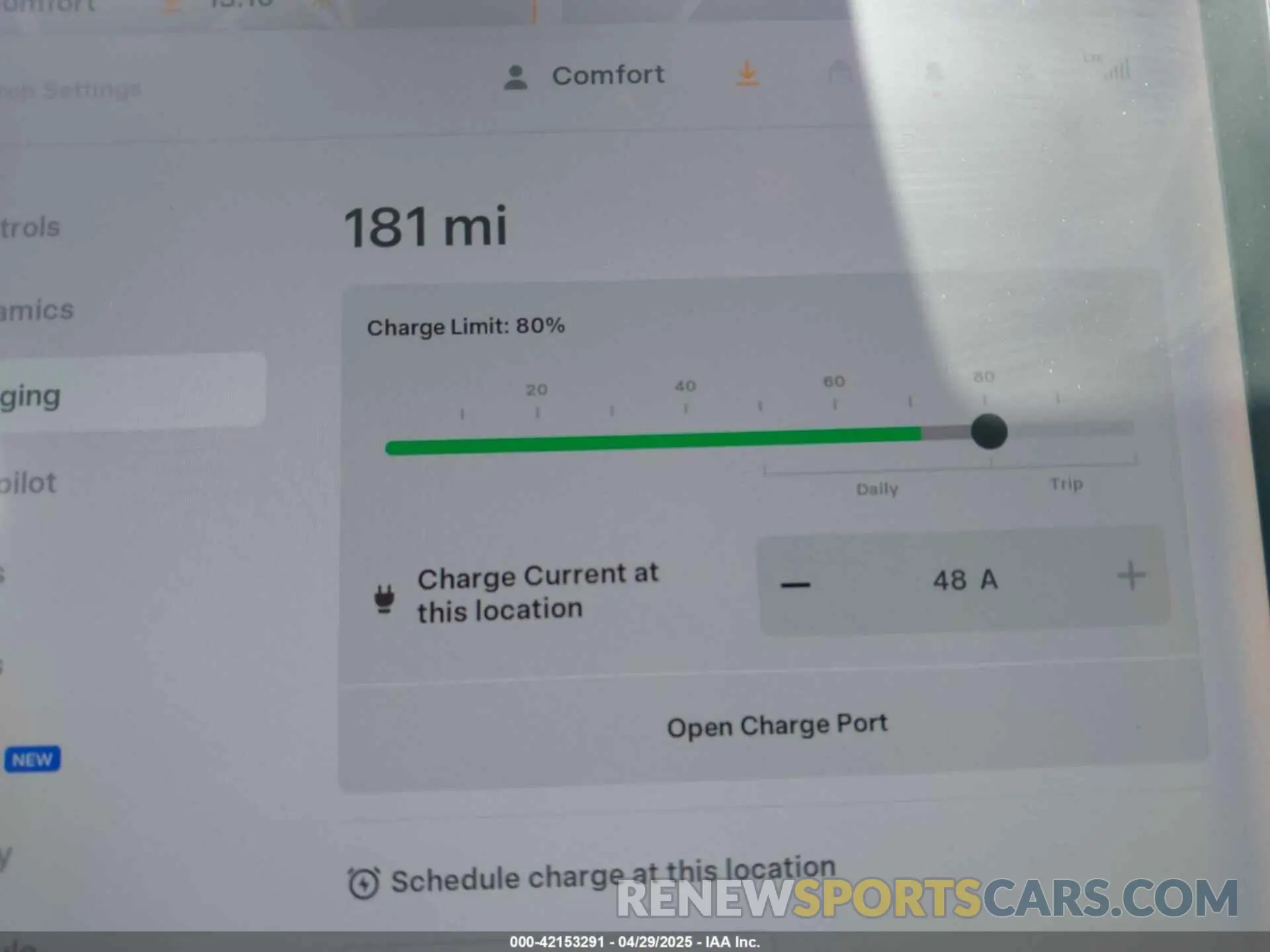 18 Photograph of a damaged car 5YJ3E1EC5LF641593 TESLA MODEL 3 2020