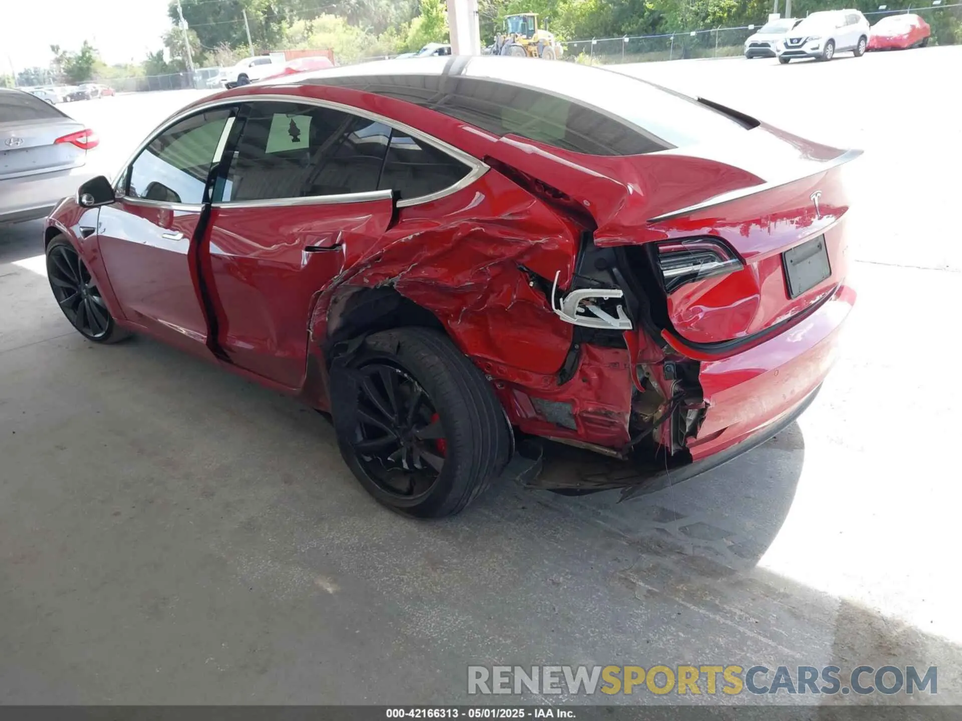 3 Photograph of a damaged car 5YJ3E1EC5LF713649 TESLA MODEL 3 2020