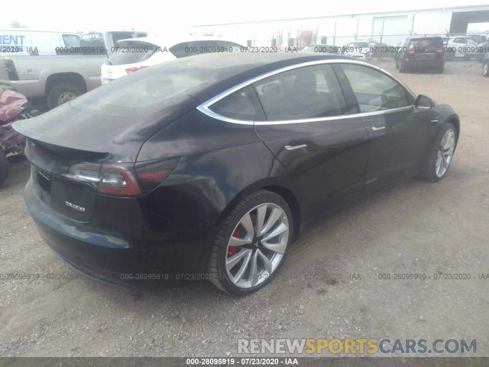 4 Photograph of a damaged car 5YJ3E1EC6LF623491 TESLA MODEL 3 2020