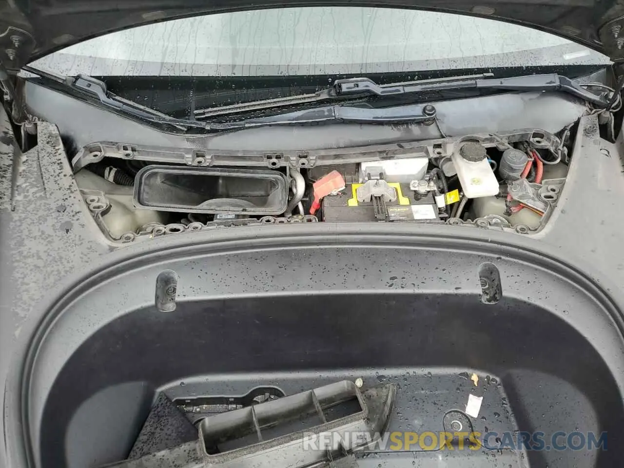 11 Photograph of a damaged car 5YJ3E1EC6LF641683 TESLA MODEL 3 2020