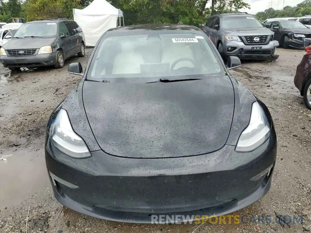 5 Photograph of a damaged car 5YJ3E1EC6LF641683 TESLA MODEL 3 2020