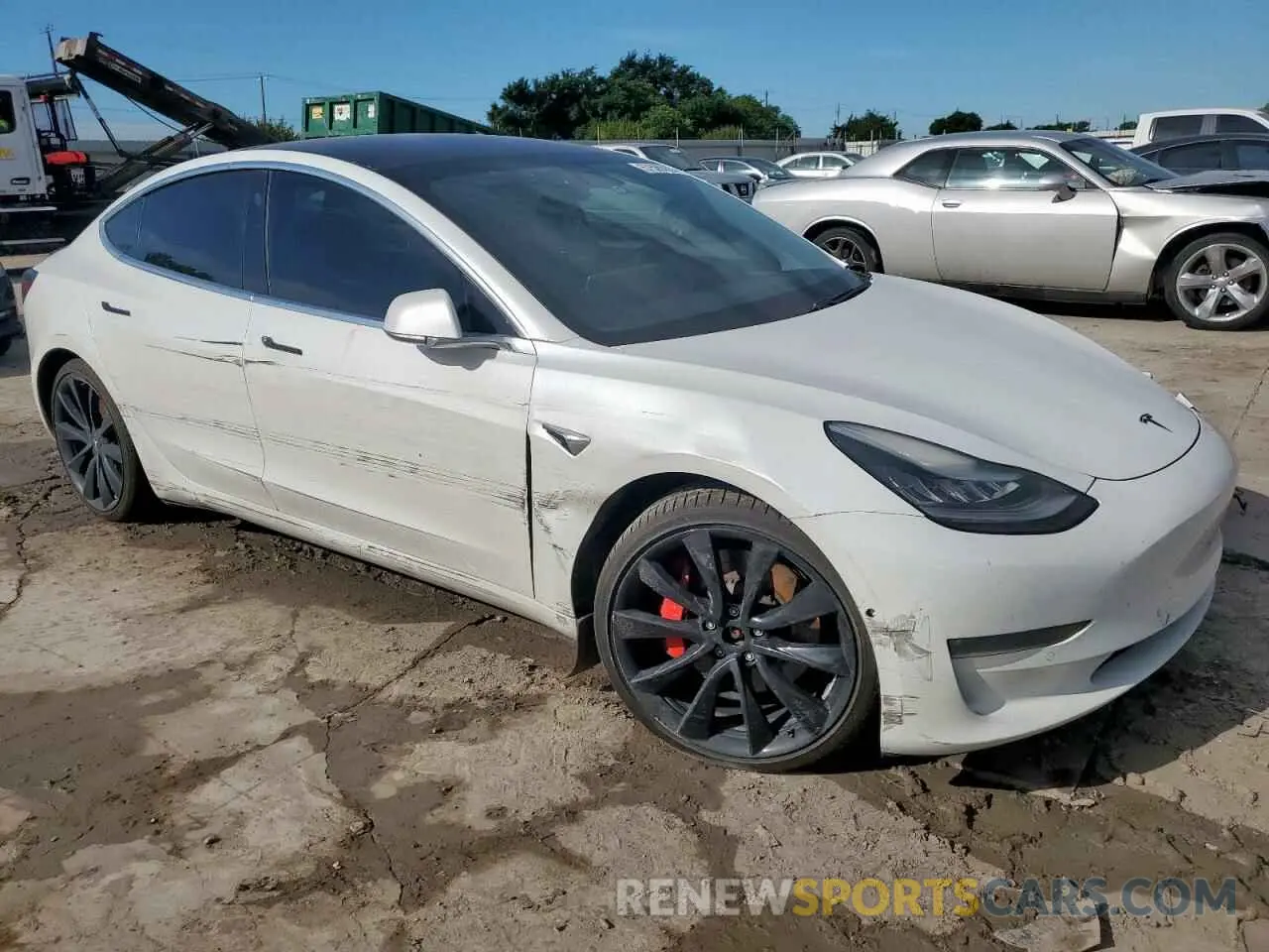 4 Photograph of a damaged car 5YJ3E1EC6LF714177 TESLA MODEL 3 2020