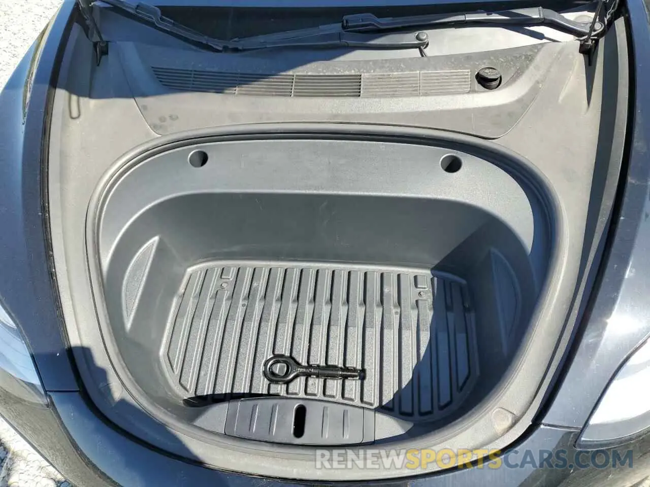 11 Photograph of a damaged car 5YJ3E1EC6LF774959 TESLA MODEL 3 2020
