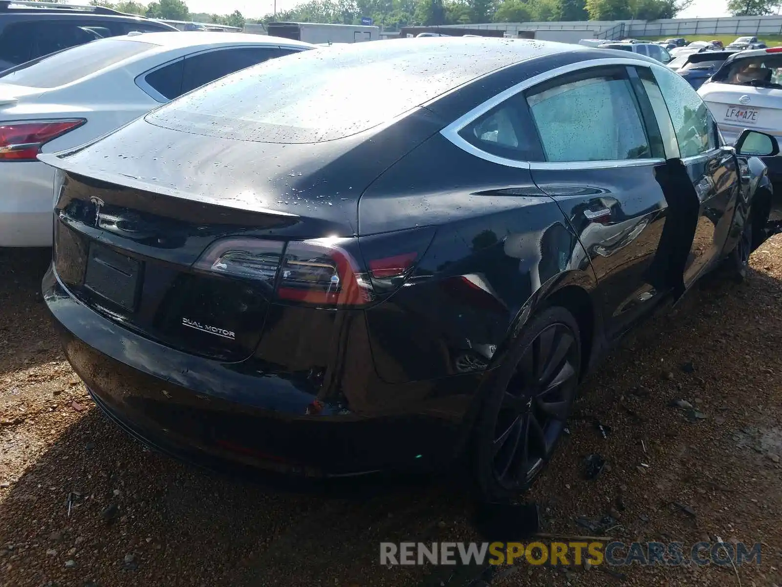 4 Photograph of a damaged car 5YJ3E1EC6LF774962 TESLA MODEL 3 2020