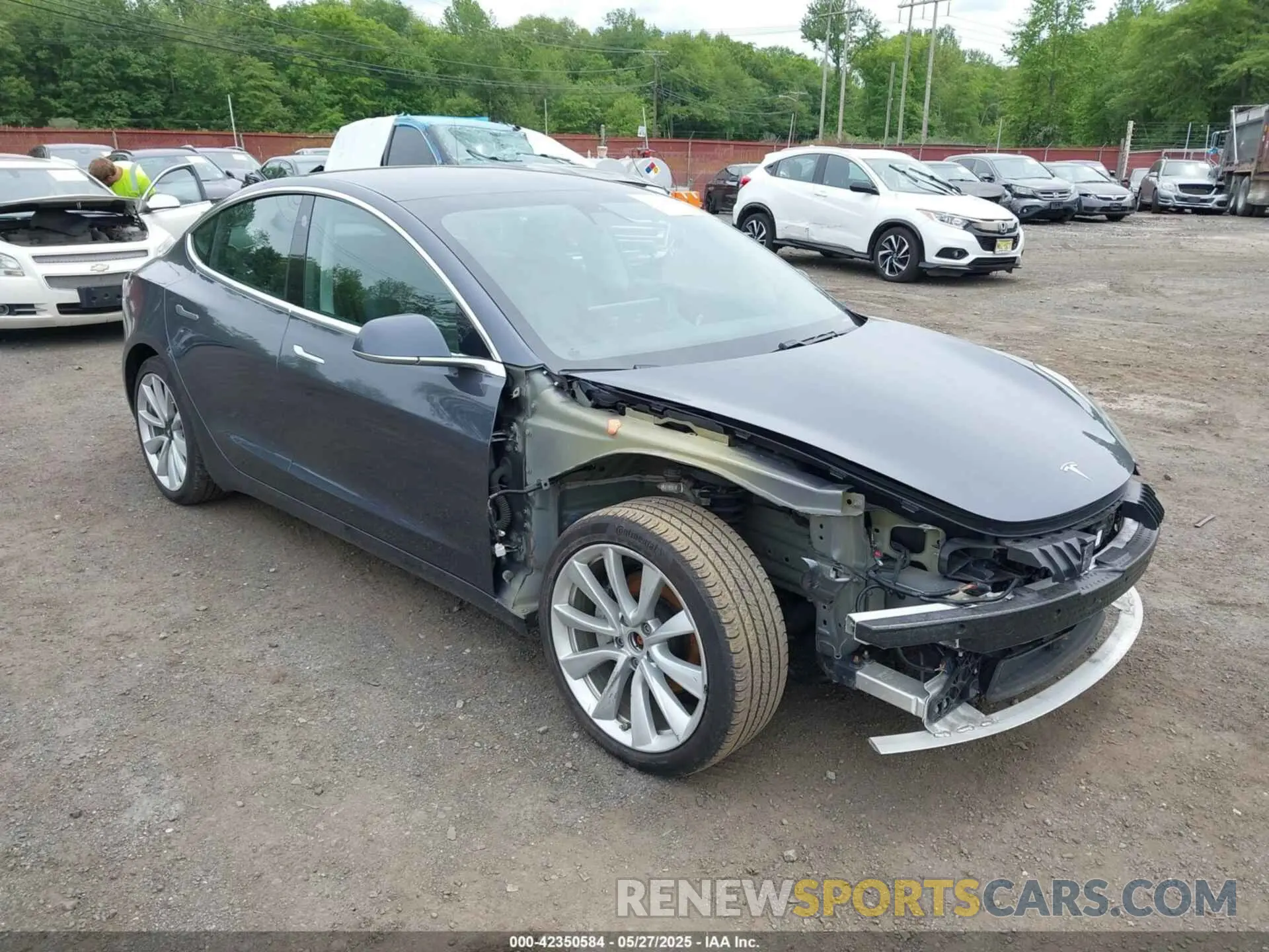 6 Photograph of a damaged car 5YJ3E1EC7LF586659 TESLA MODEL 3 2020
