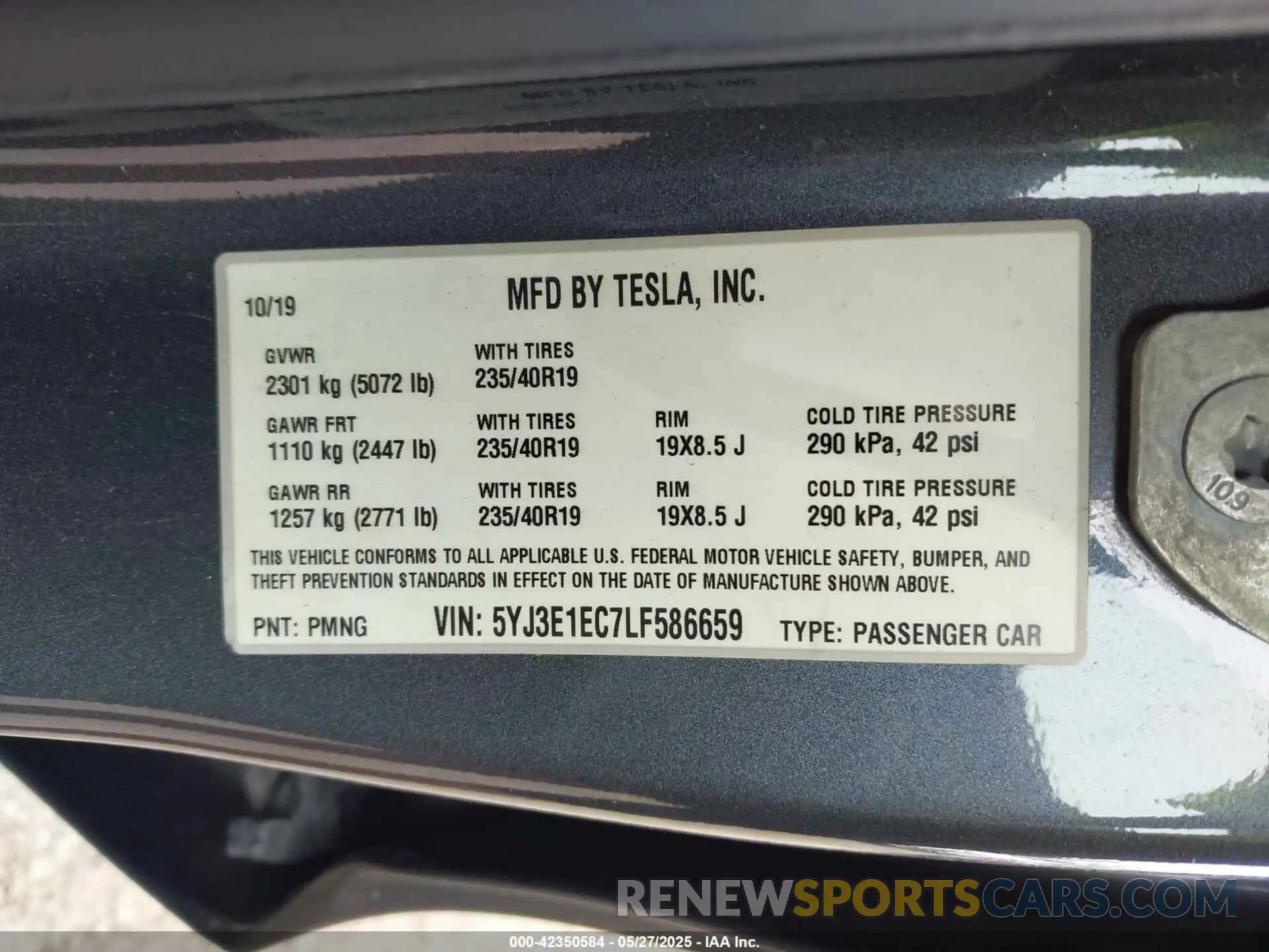 9 Photograph of a damaged car 5YJ3E1EC7LF586659 TESLA MODEL 3 2020
