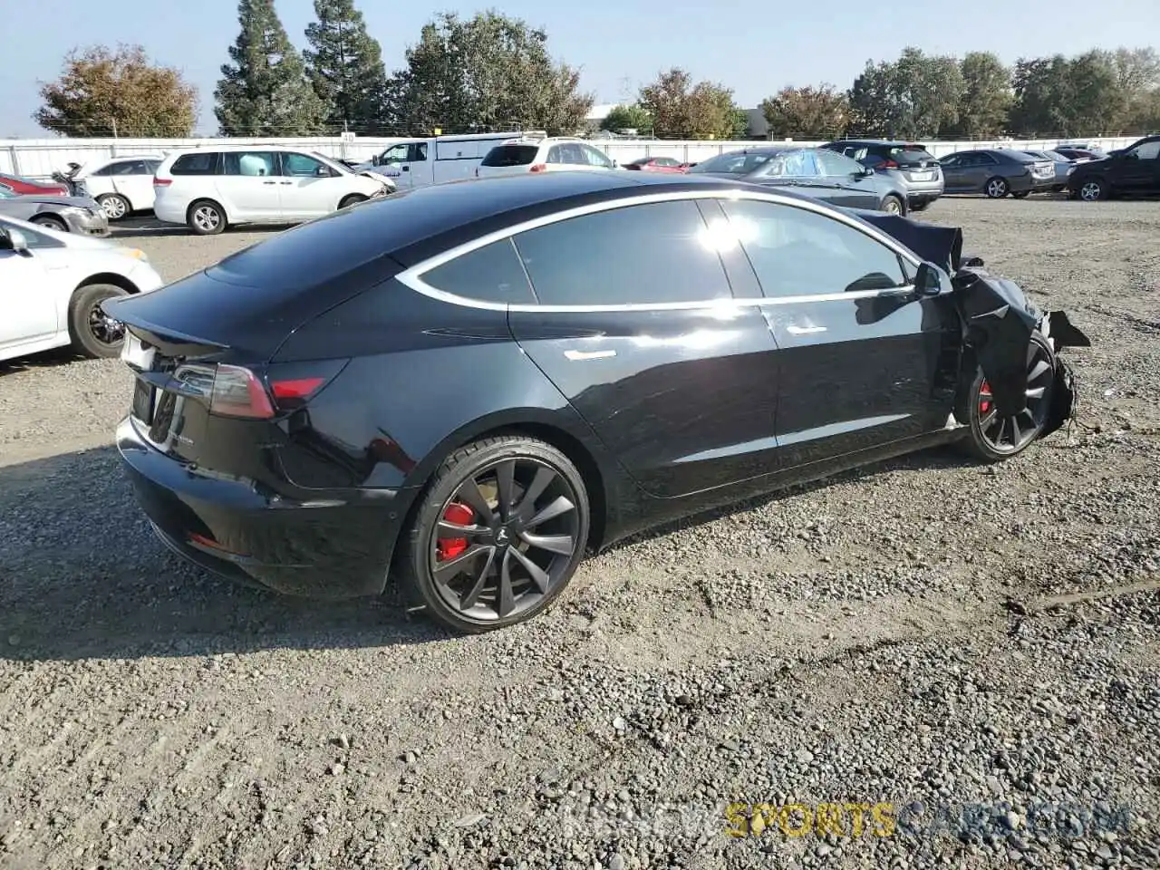 3 Photograph of a damaged car 5YJ3E1EC7LF640719 TESLA MODEL 3 2020