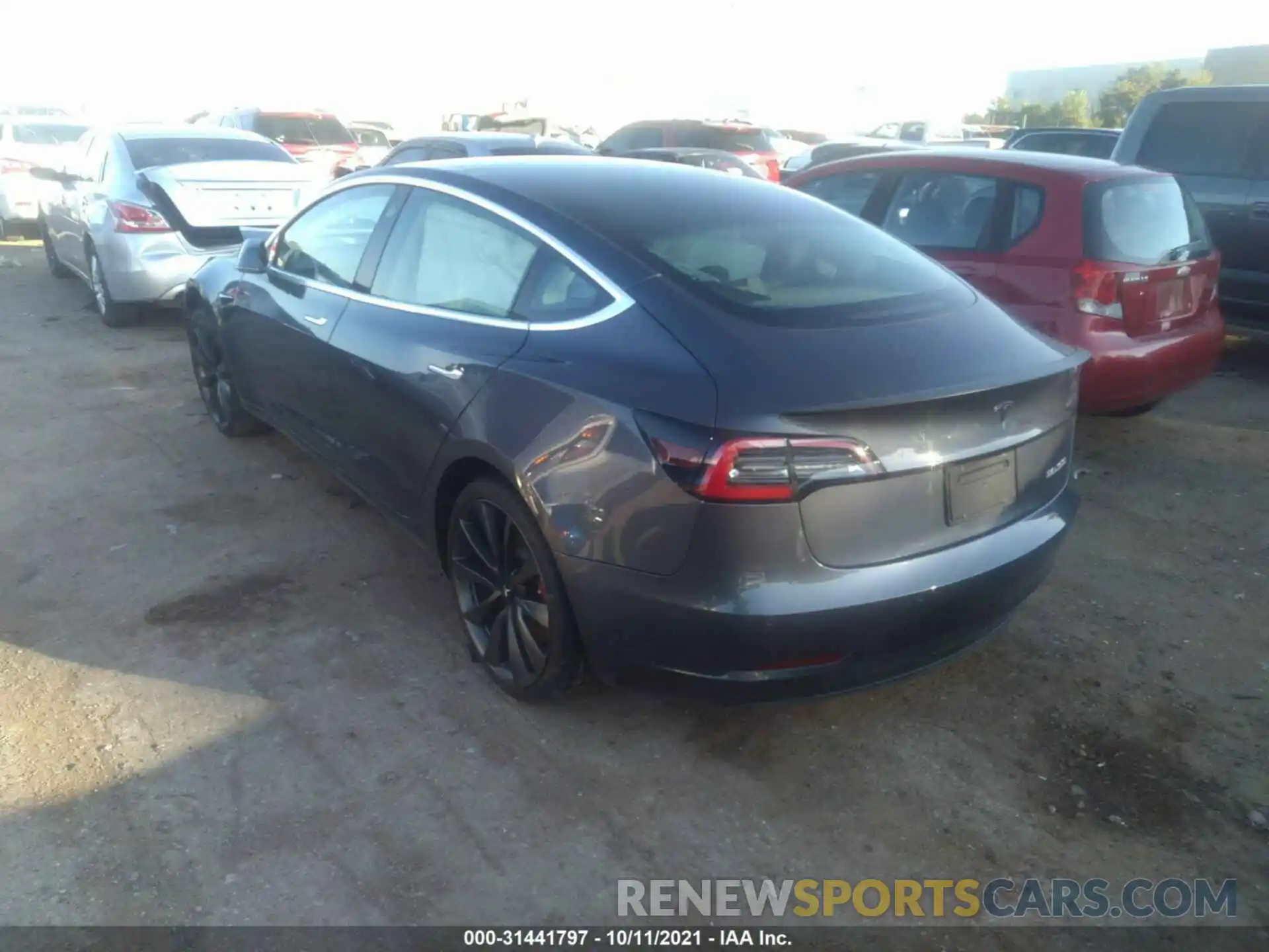 3 Photograph of a damaged car 5YJ3E1EC7LF646911 TESLA MODEL 3 2020