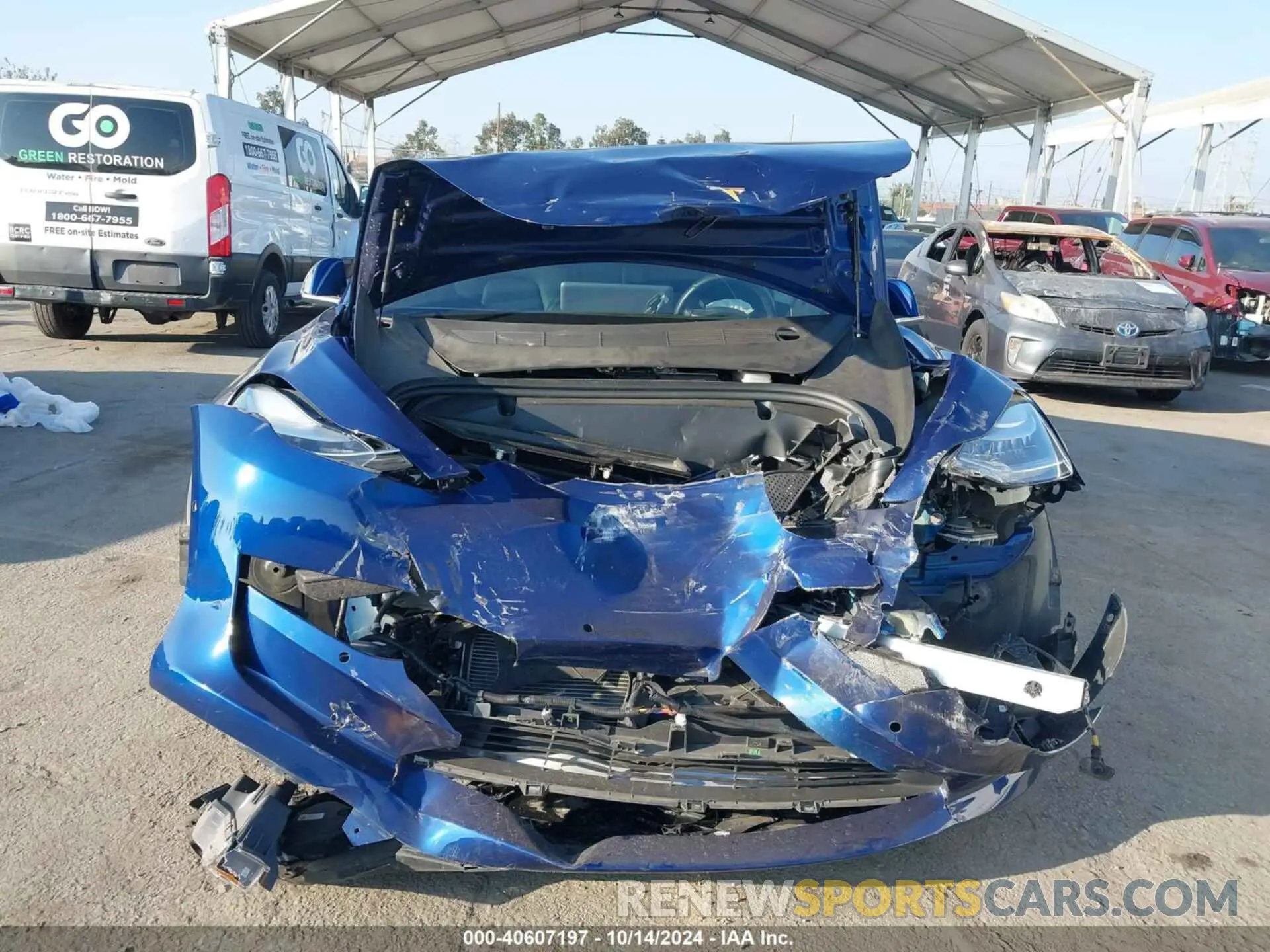 12 Photograph of a damaged car 5YJ3E1EC7LF713197 TESLA MODEL 3 2020