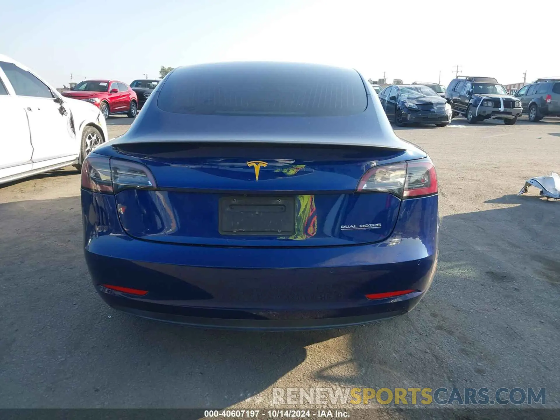 16 Photograph of a damaged car 5YJ3E1EC7LF713197 TESLA MODEL 3 2020