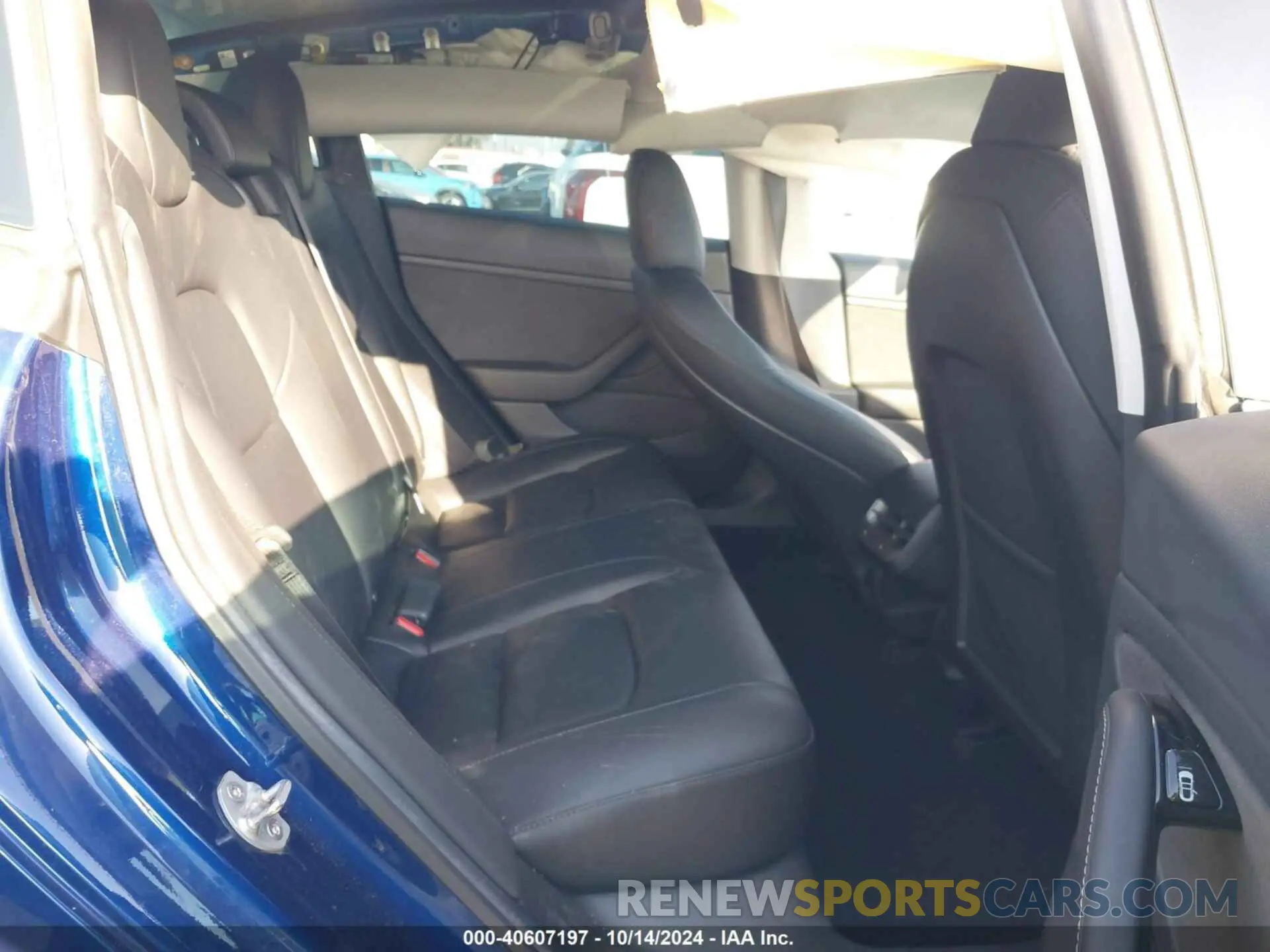 8 Photograph of a damaged car 5YJ3E1EC7LF713197 TESLA MODEL 3 2020
