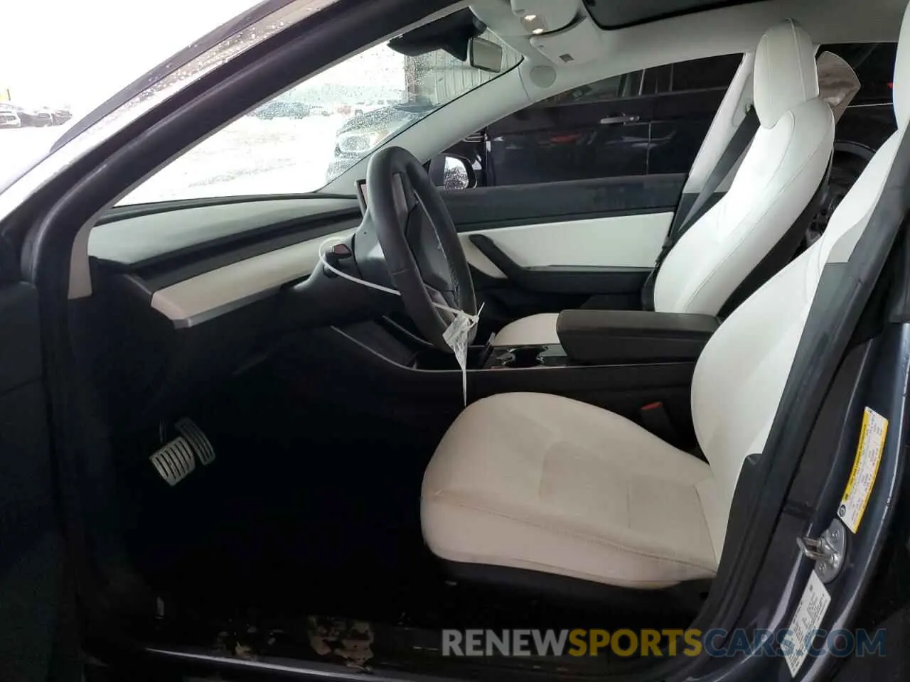 7 Photograph of a damaged car 5YJ3E1EC7LF714625 TESLA MODEL 3 2020