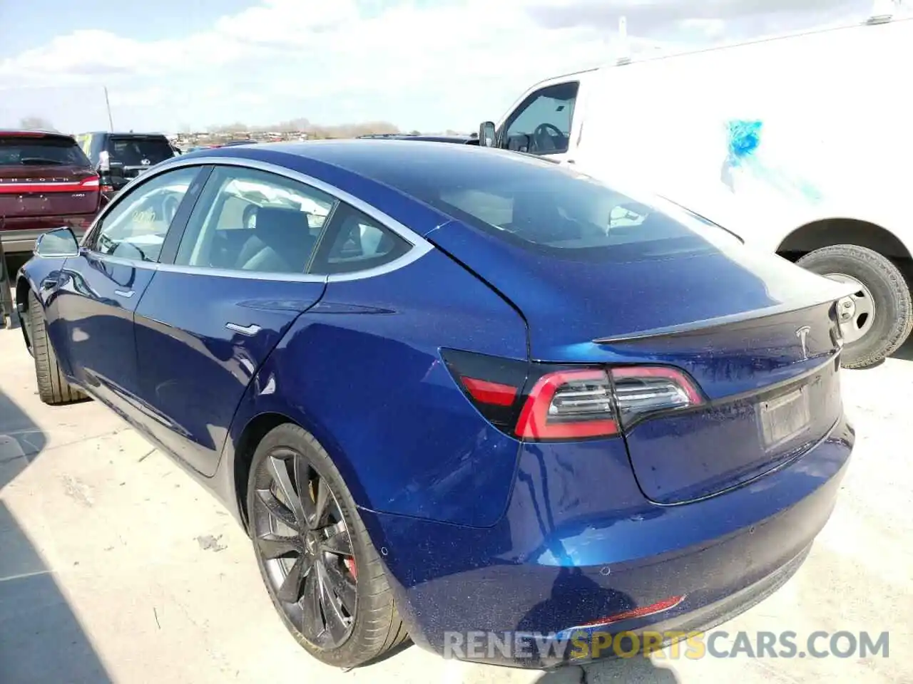 3 Photograph of a damaged car 5YJ3E1EC7LF722028 TESLA MODEL 3 2020