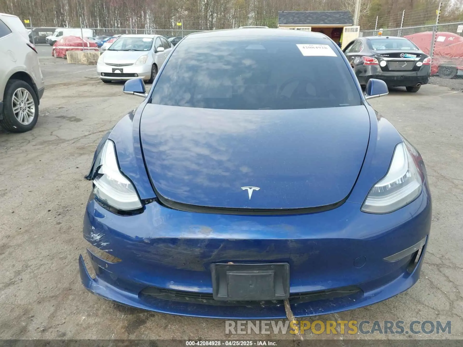 12 Photograph of a damaged car 5YJ3E1EC7LF784223 TESLA MODEL 3 2020