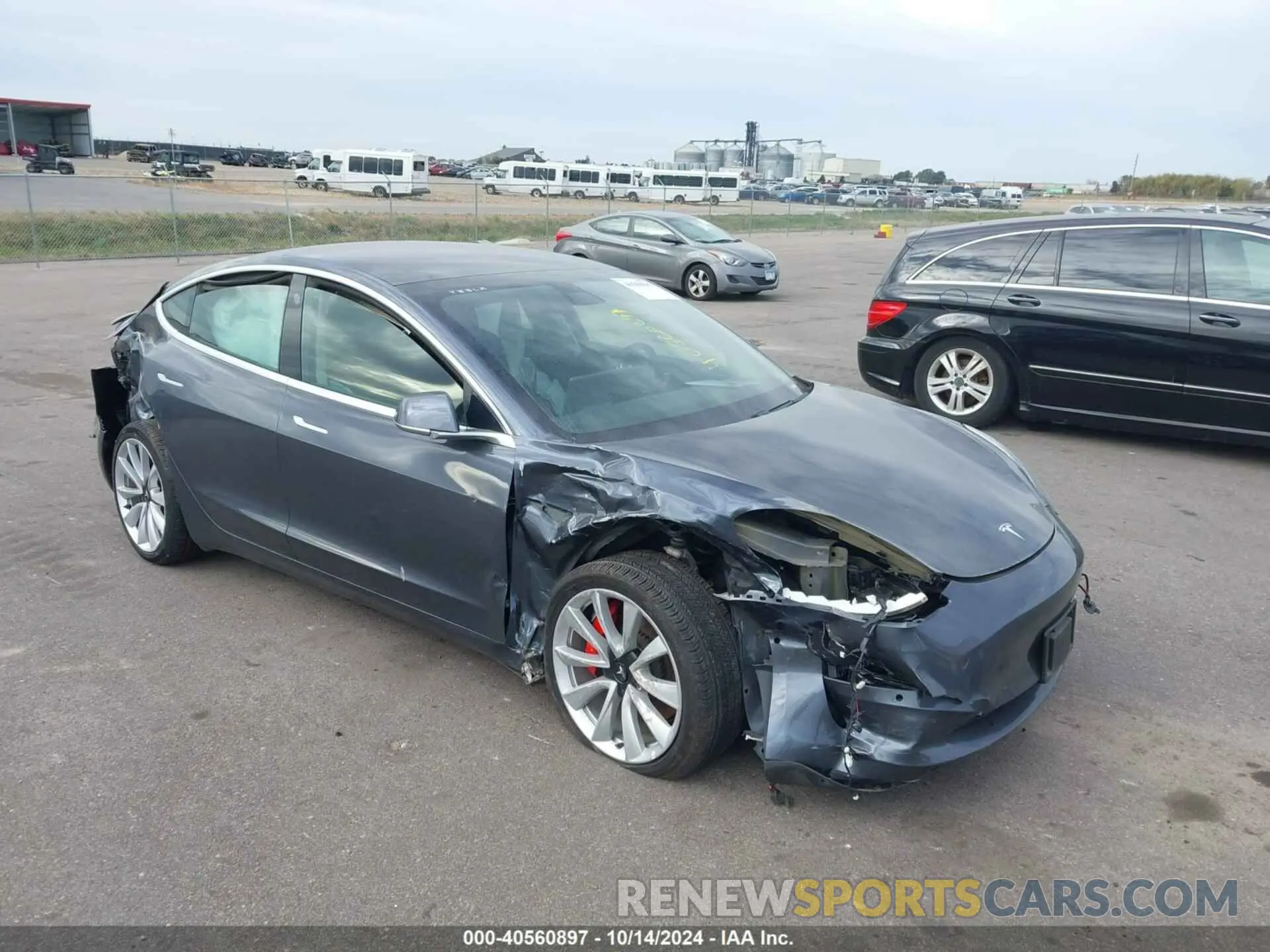 1 Photograph of a damaged car 5YJ3E1EC8LF602903 TESLA MODEL 3 2020