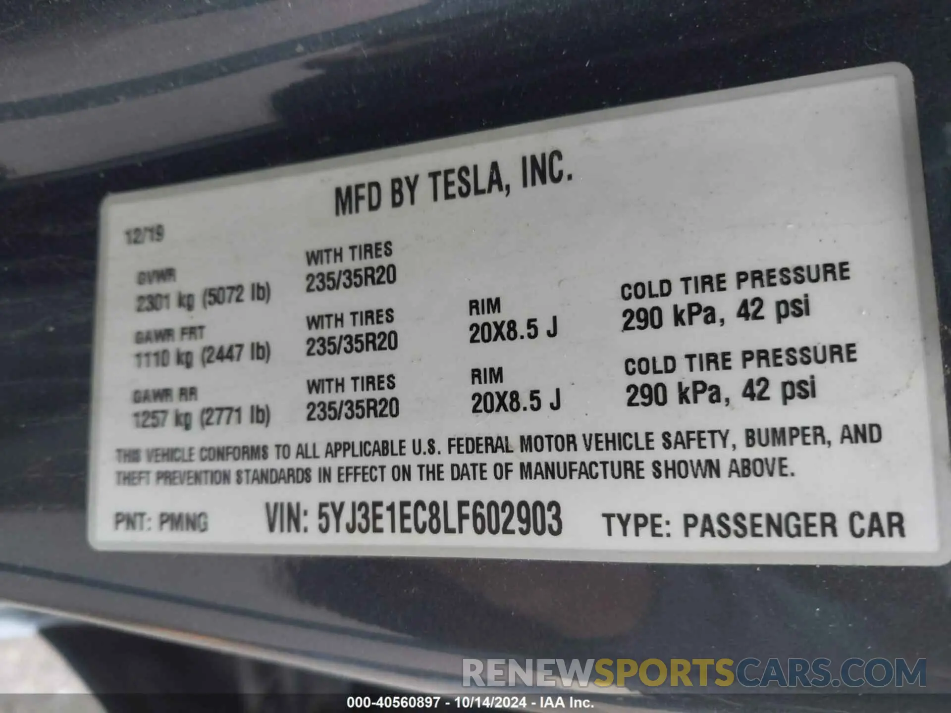 9 Photograph of a damaged car 5YJ3E1EC8LF602903 TESLA MODEL 3 2020