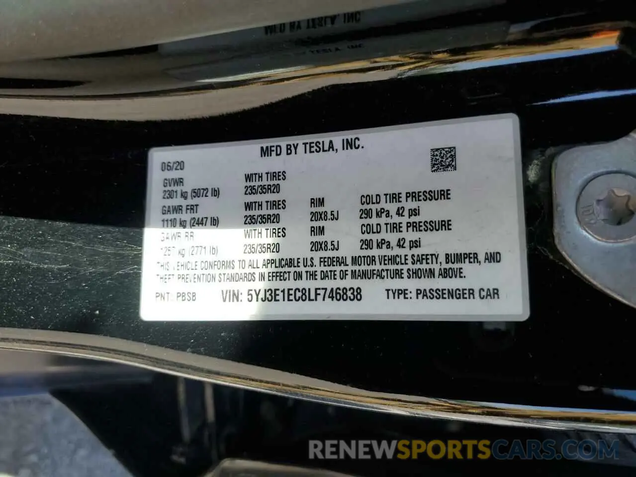 12 Photograph of a damaged car 5YJ3E1EC8LF746838 TESLA MODEL 3 2020