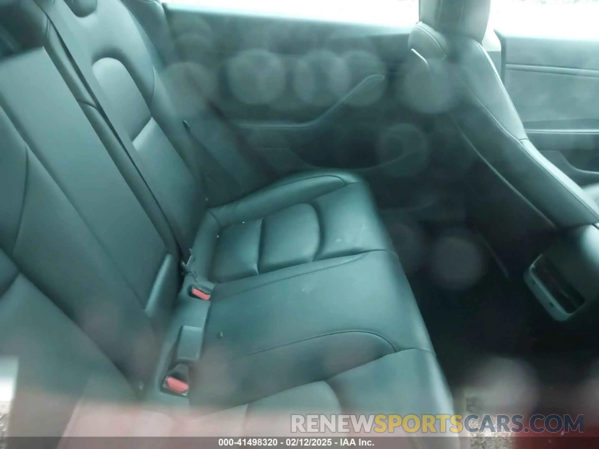 8 Photograph of a damaged car 5YJ3E1EC9LF629771 TESLA MODEL 3 2020