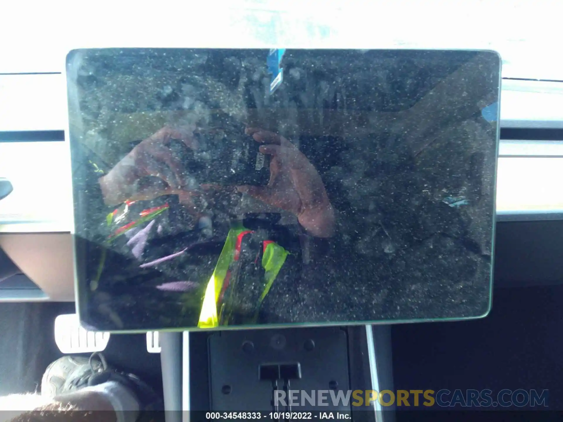 7 Photograph of a damaged car 5YJ3E1EC9LF714206 TESLA MODEL 3 2020