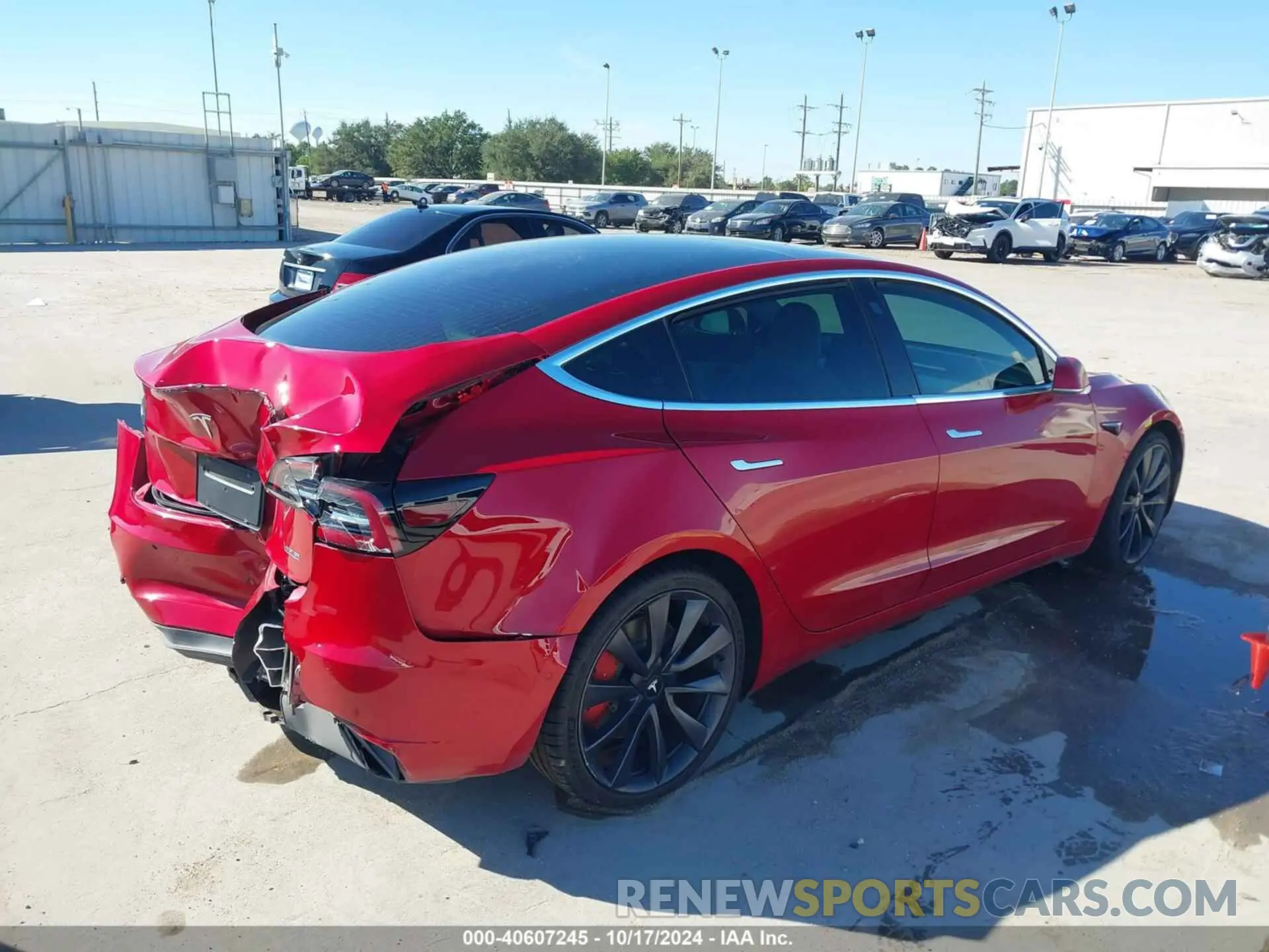 4 Photograph of a damaged car 5YJ3E1EC9LF784644 TESLA MODEL 3 2020